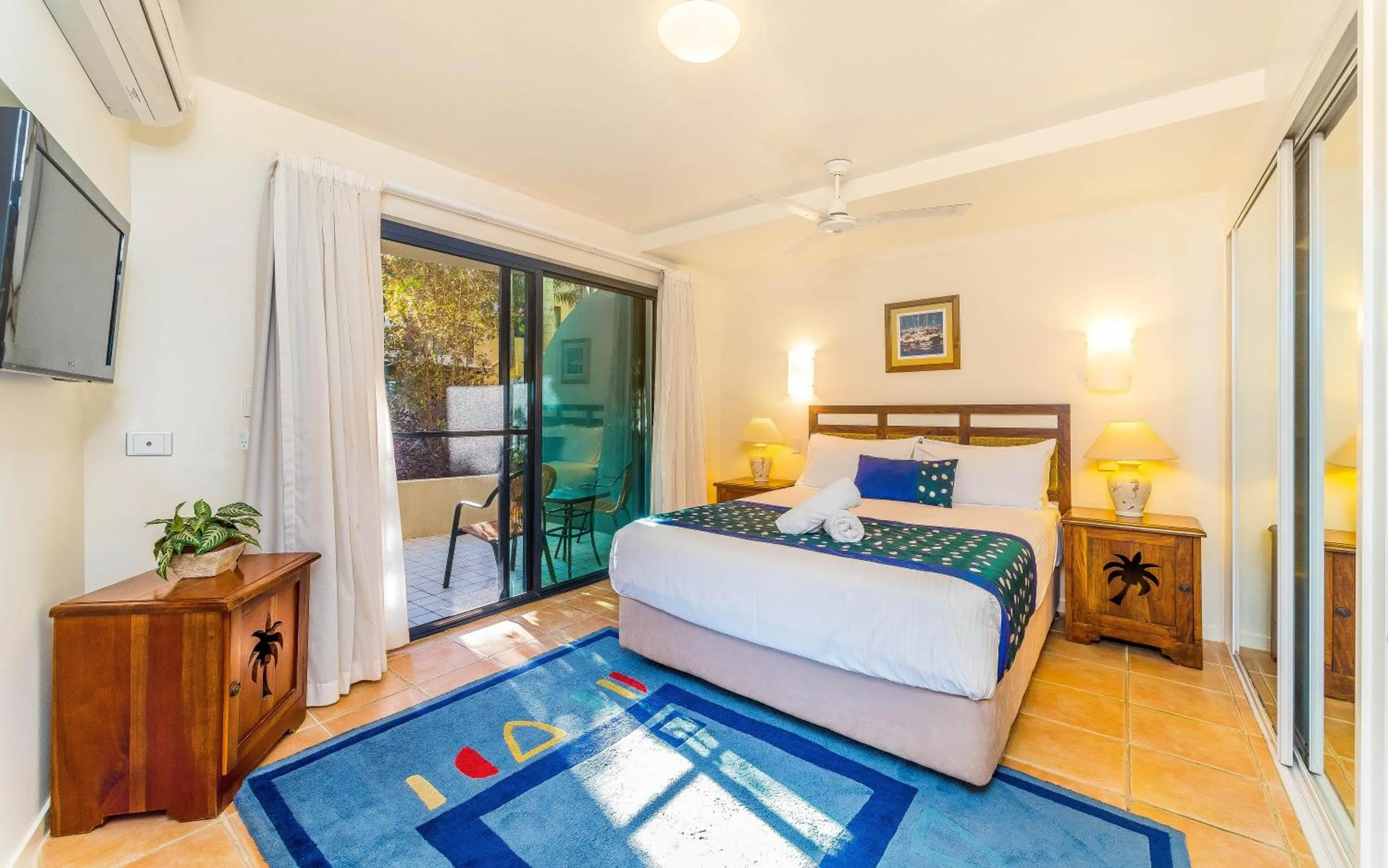 Bedroom, Bed in The Cove Yamba