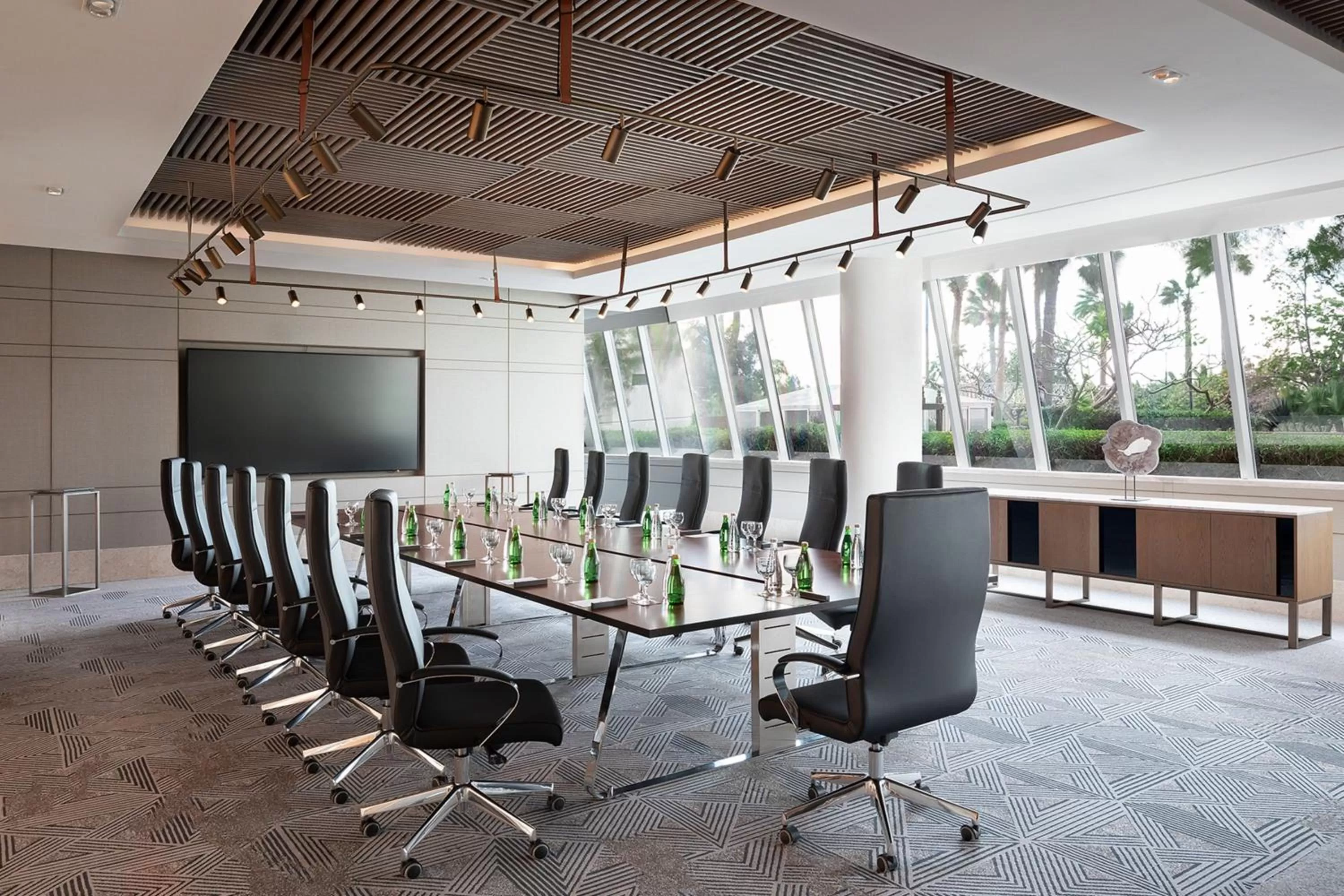 Meeting/conference room in Sheraton Jeddah Hotel