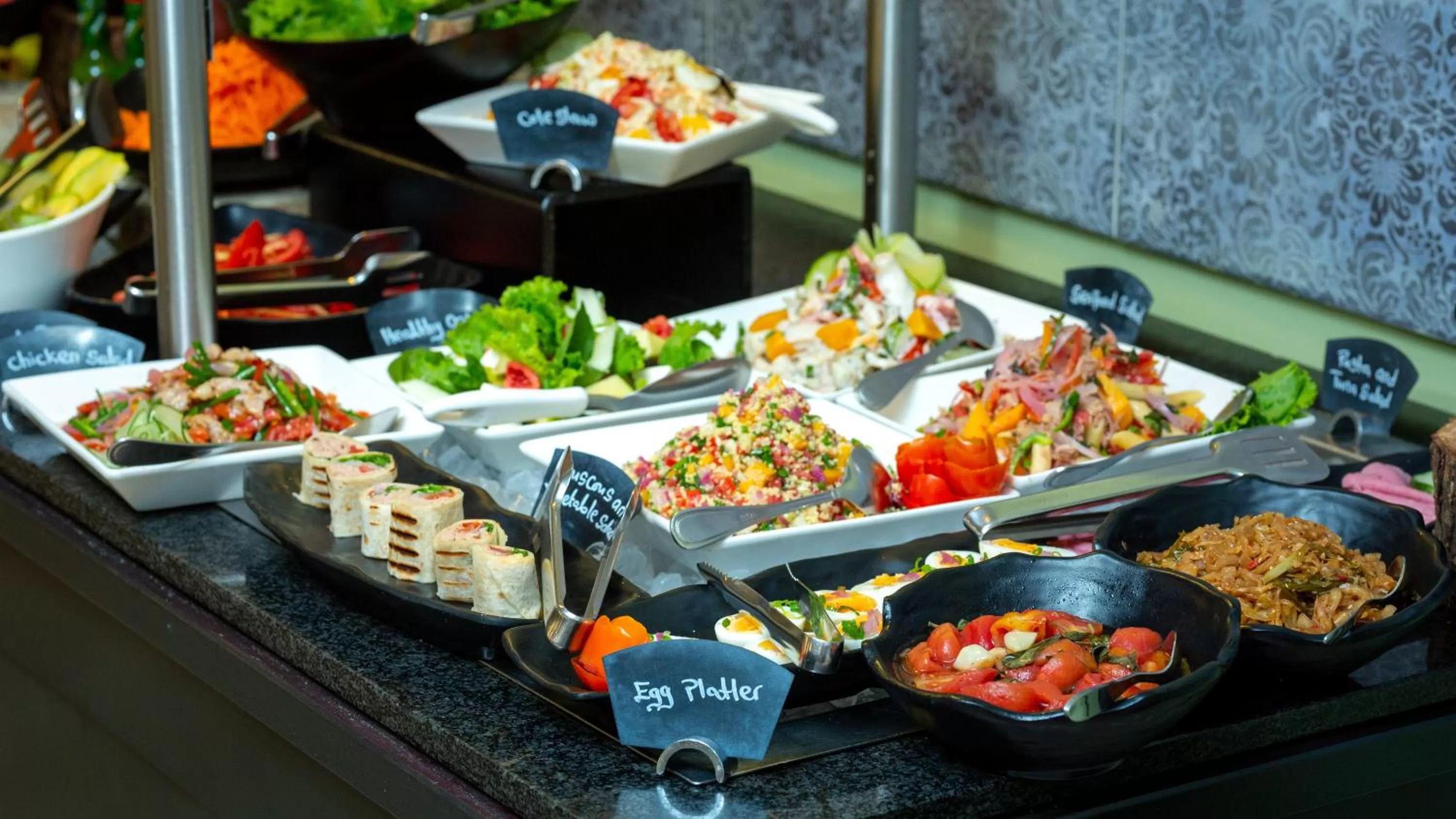 Food and drinks in Accra City Hotel