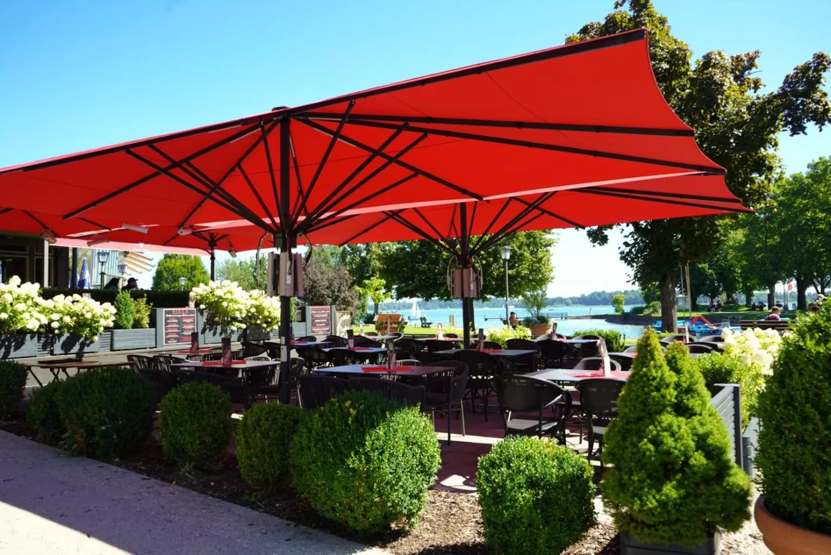 Restaurant/places to eat in Hotel Schlossblick Chiemsee