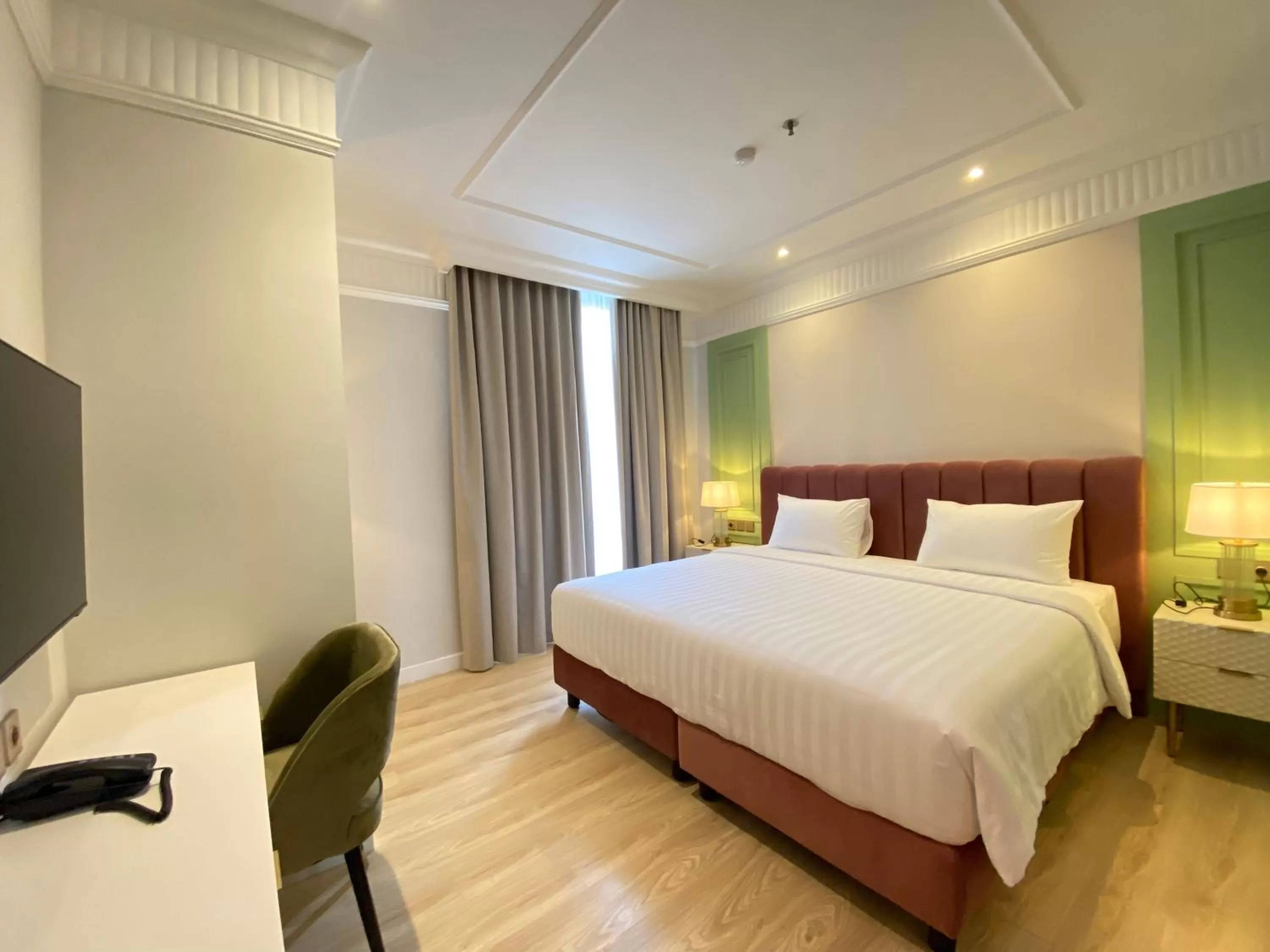 Bed in Maia Hotel Jakarta