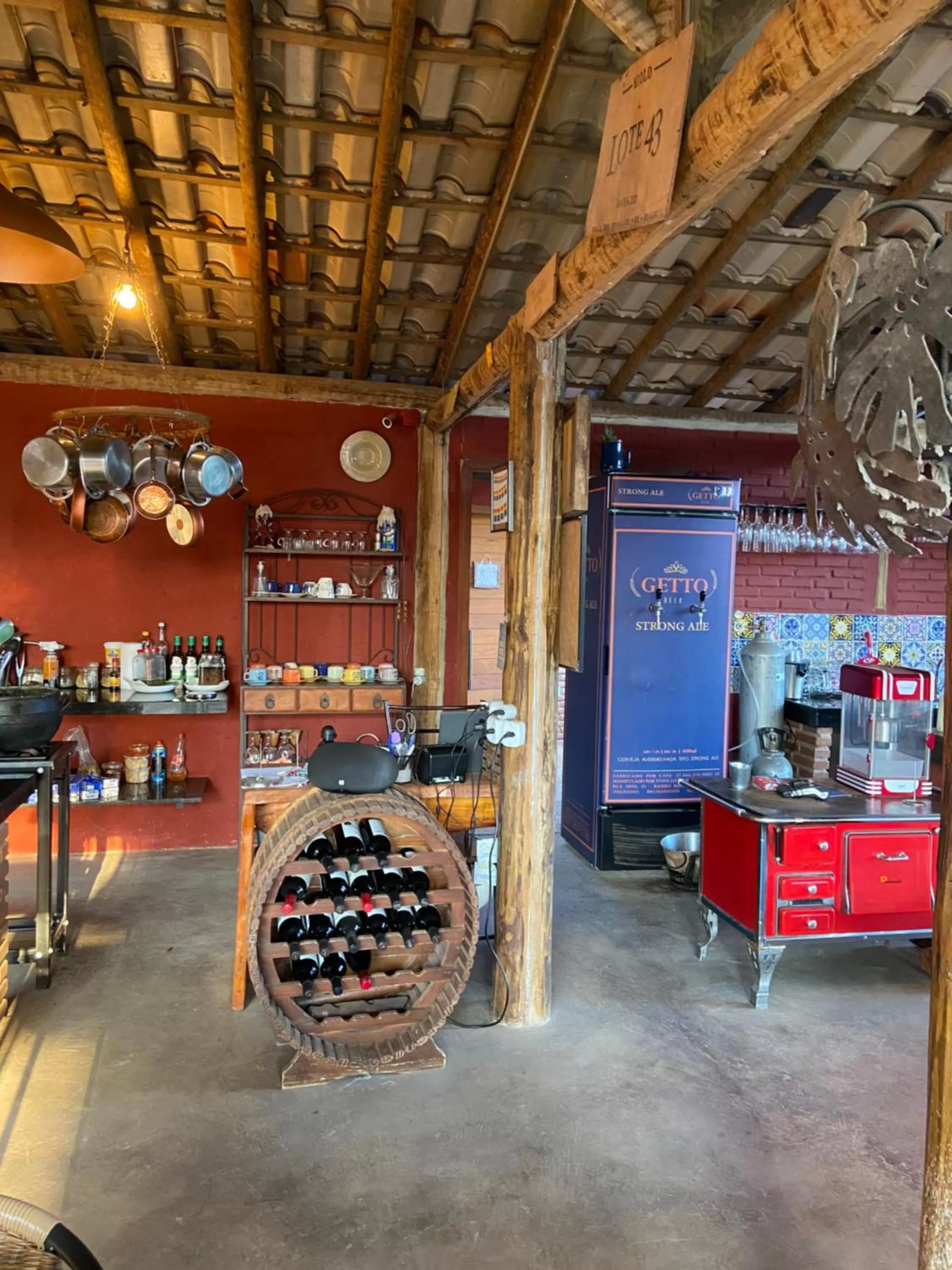 A Mi Manera Pousada , cerveja própria e Bistrô !