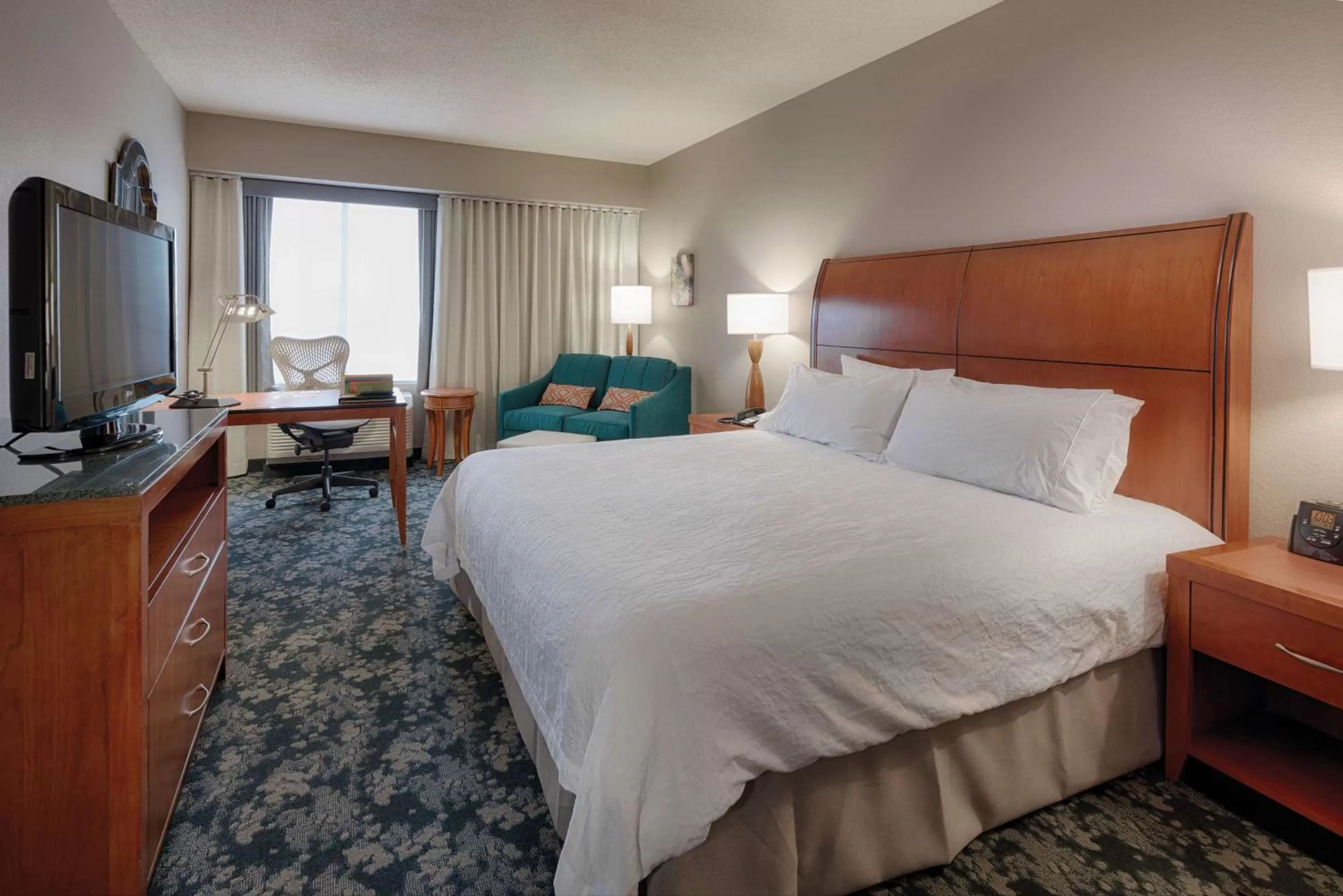 Bed in Hilton Garden Inn Cleveland/Twinsburg