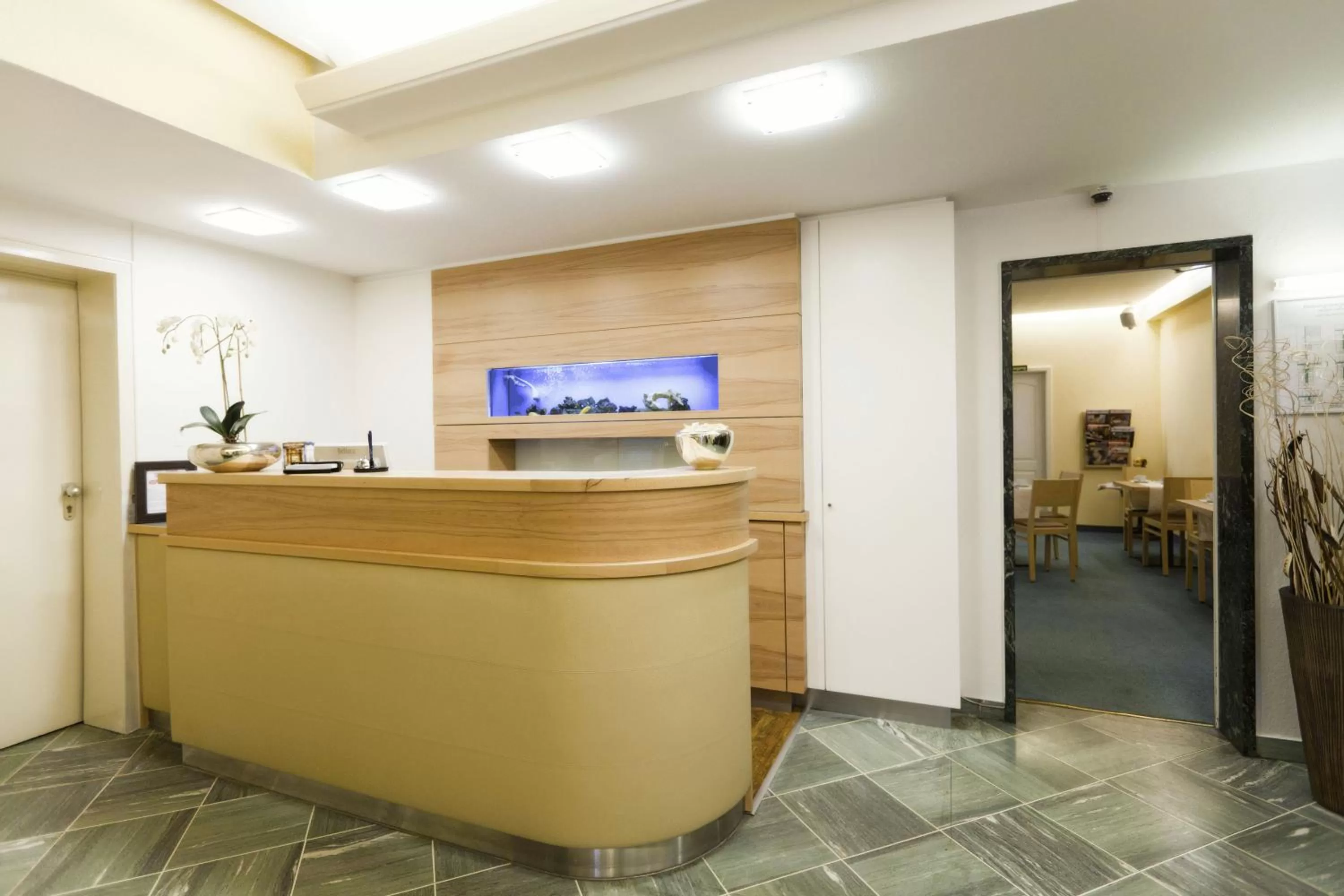 Lobby or reception in Comfort Garni Stadtzentrum Hotel