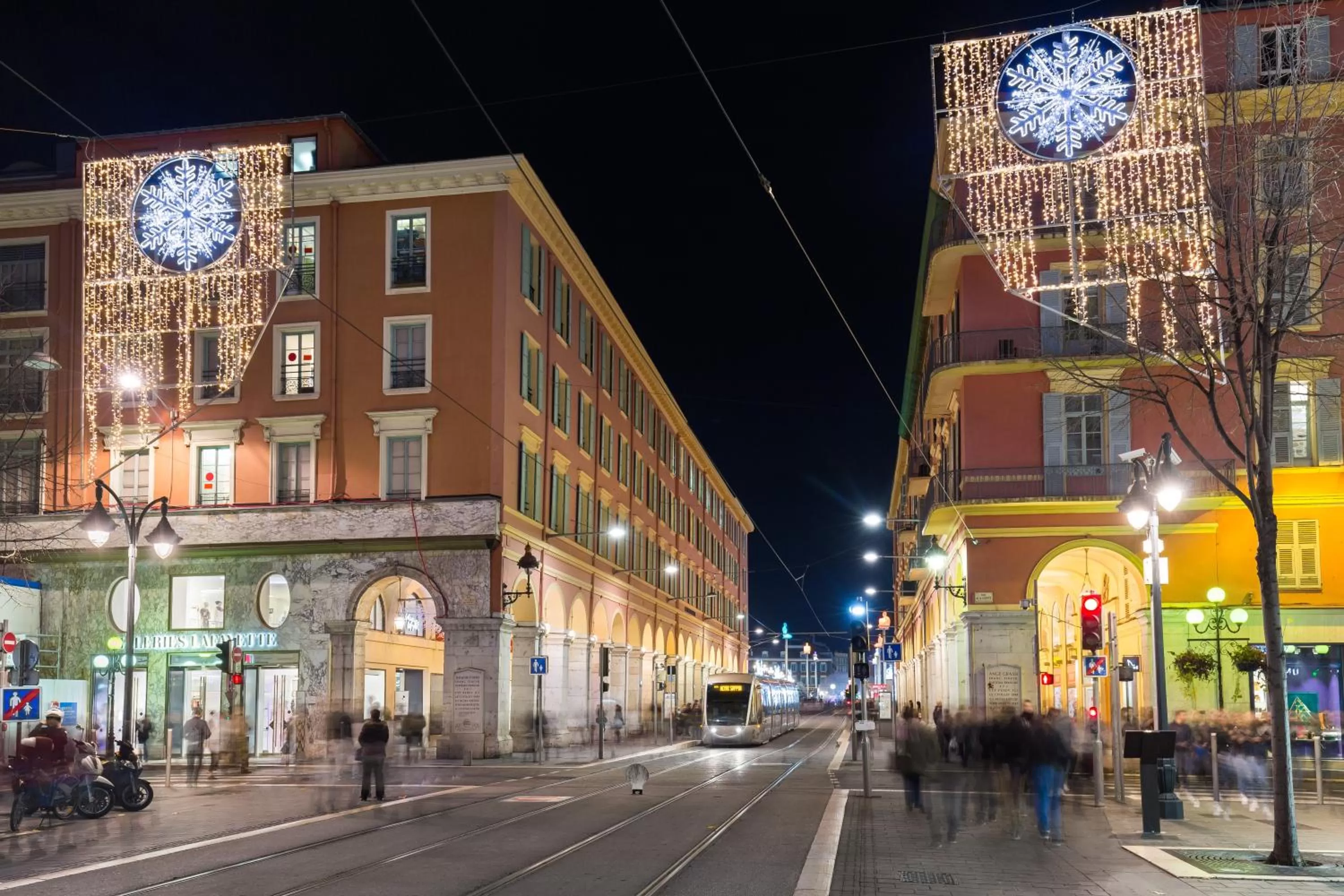 Location in Hotel Florence Nice