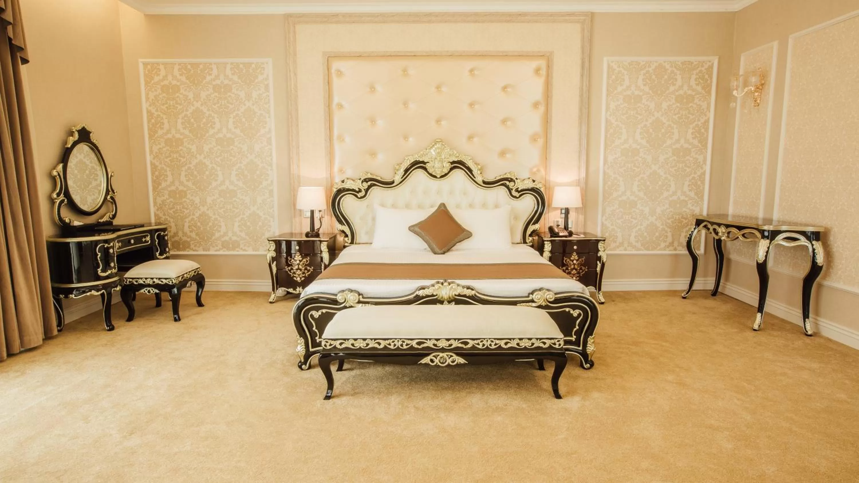 Bed in Muong Thanh Luxury Phu Tho