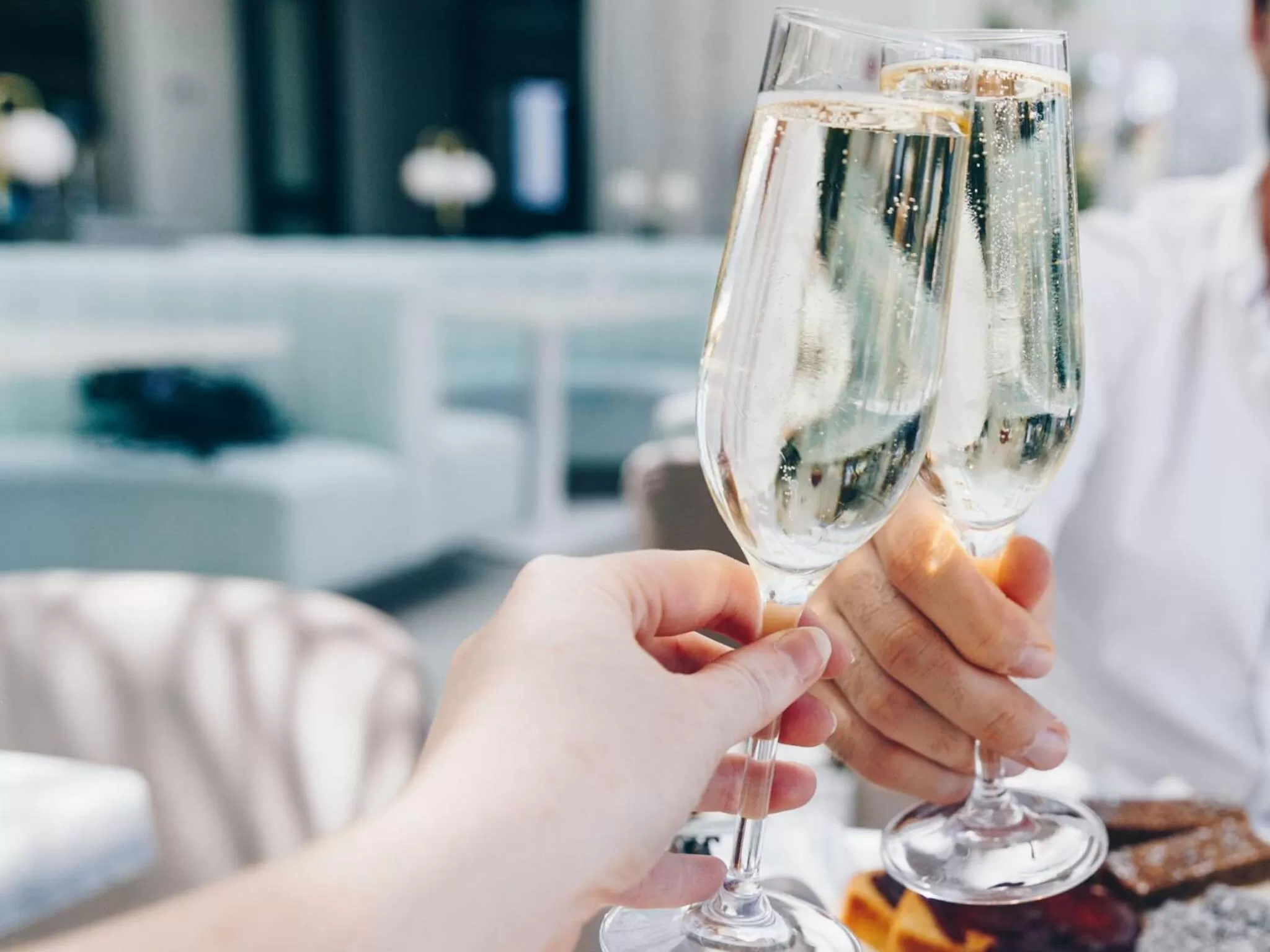 Alcoholic drinks in Crowne Plaza Sydney Coogee Beach by IHG