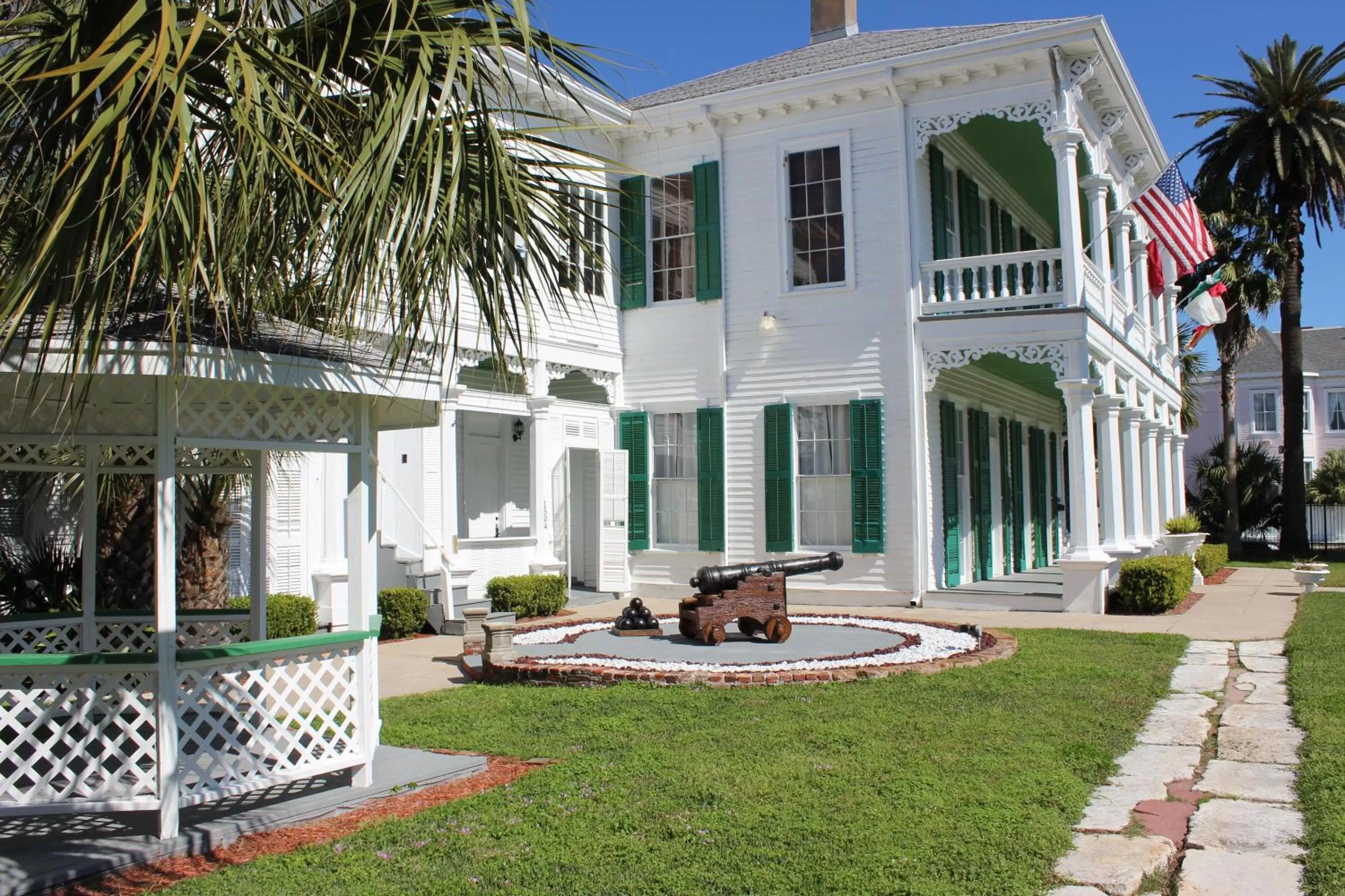 Property building in The George Manor