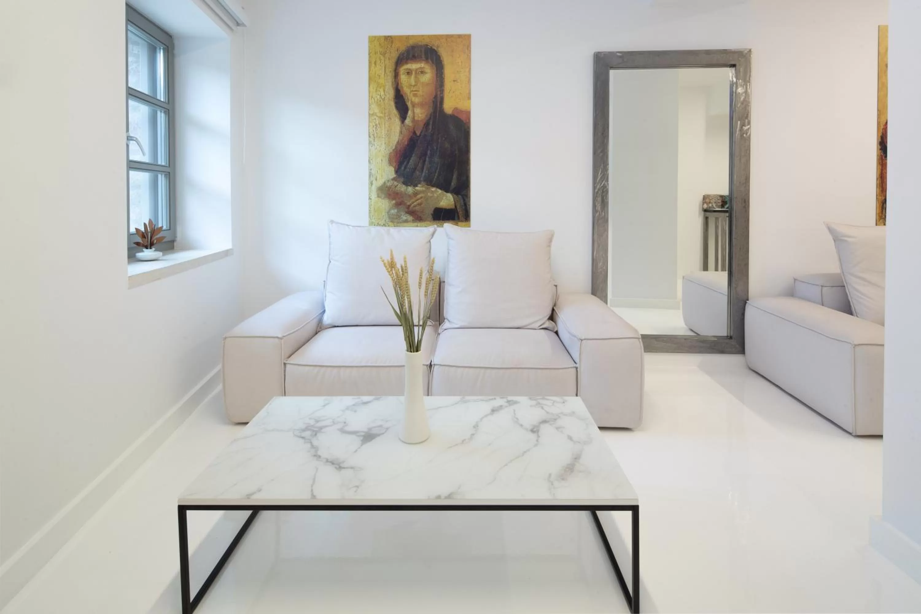 Property building, Seating Area in Clocktower Luxury Suites