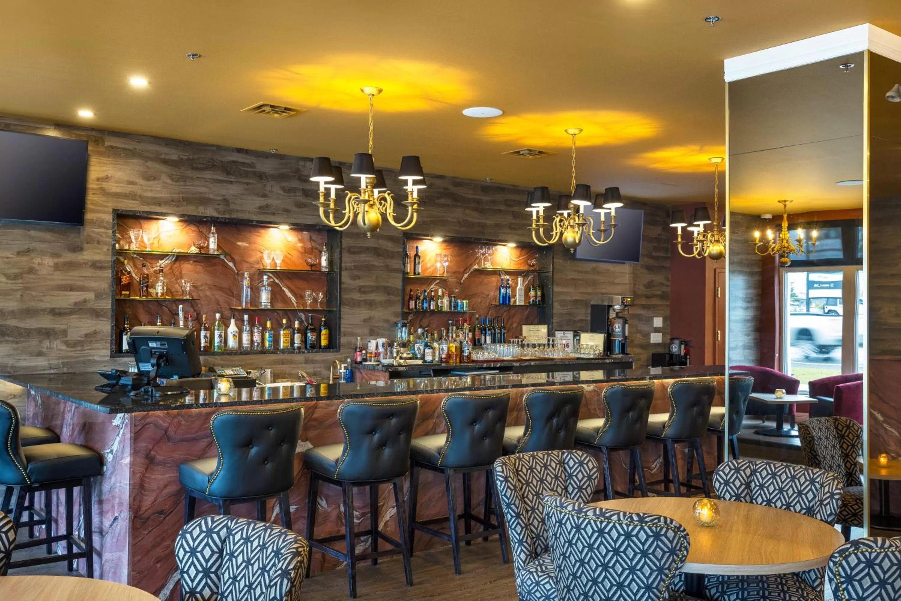 Lounge or bar in Halifax Tower Hotel & Conference Centre, an Ascend Collection Hotel