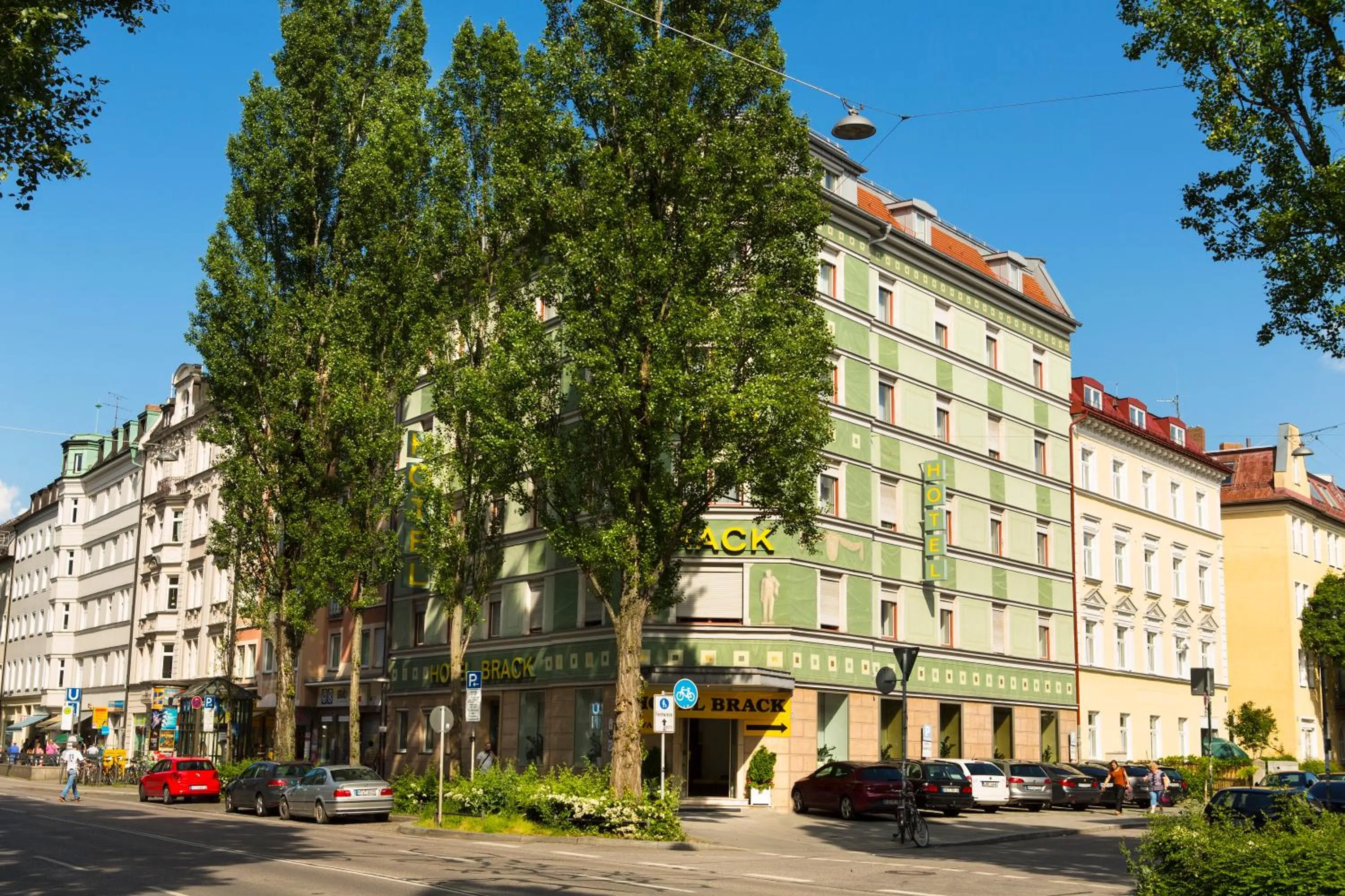 Neighbourhood in Hotel Brack