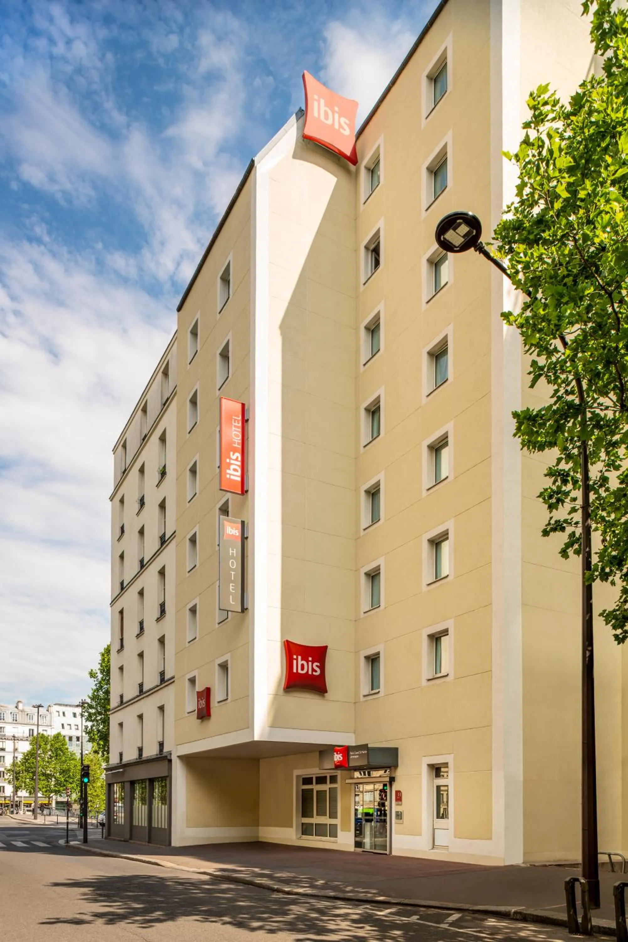 Property building in ibis Paris Canal Saint Martin