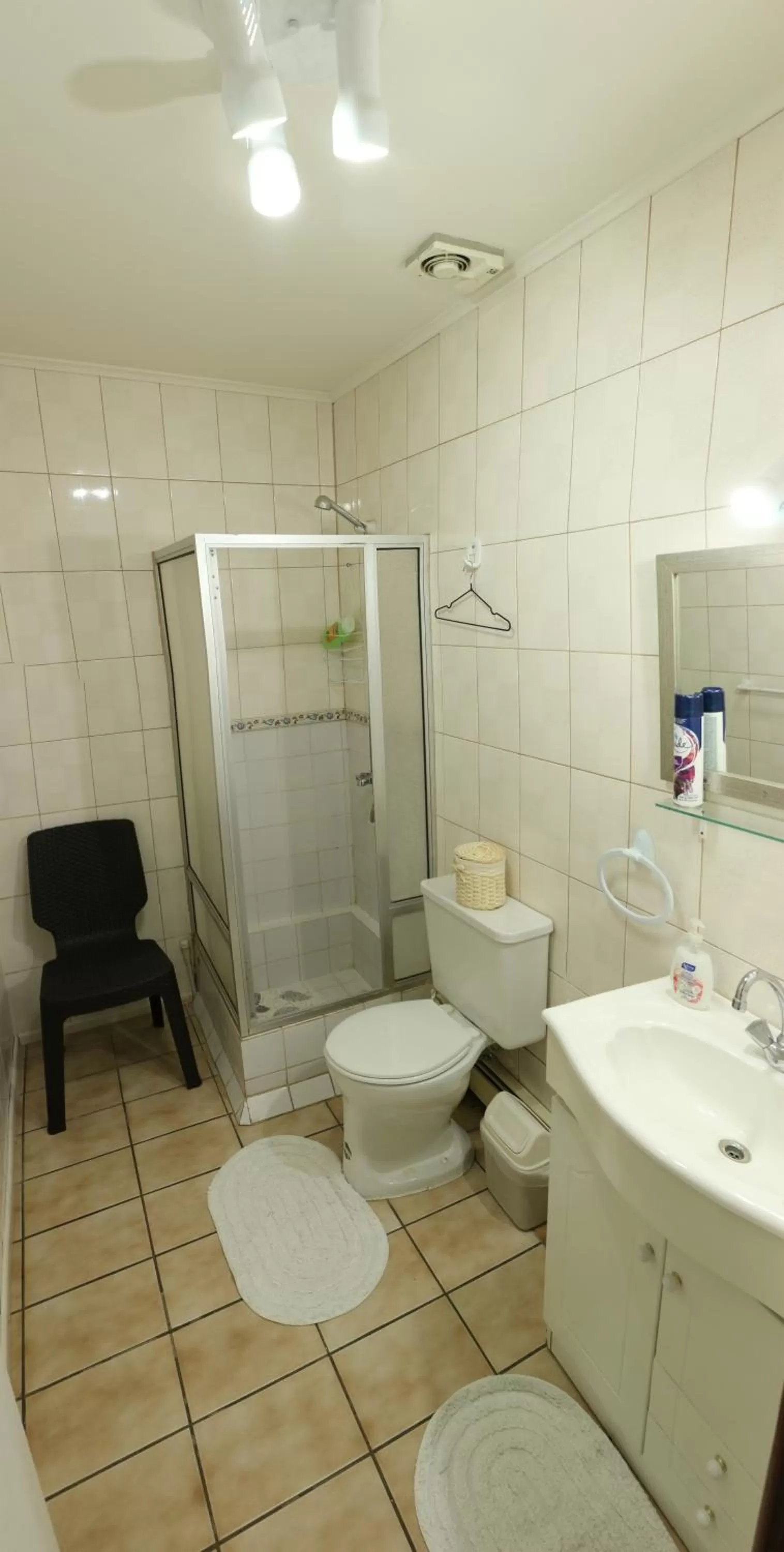 Bathroom in Sandy Point B&B