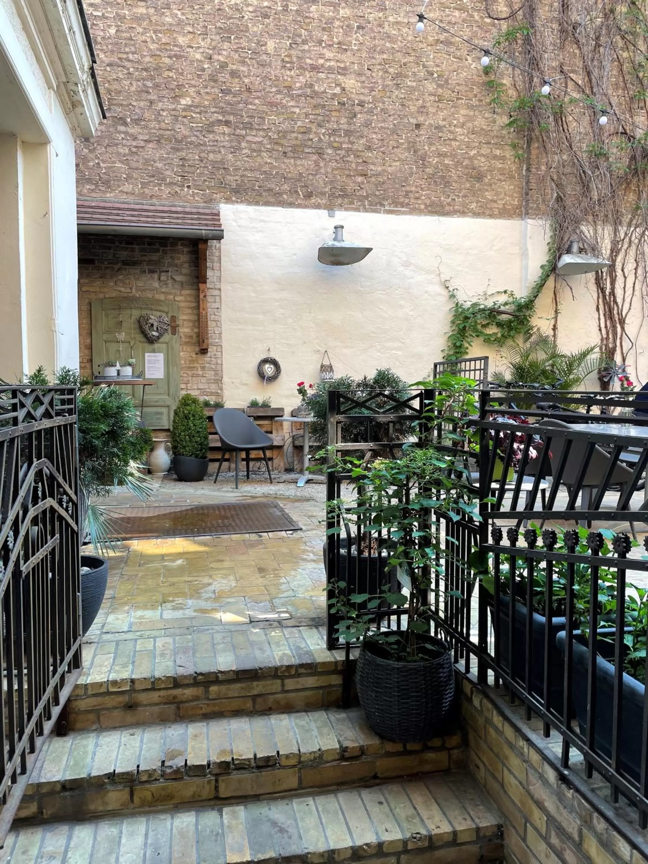 Patio in Aparthotel Walhalla Potsdam