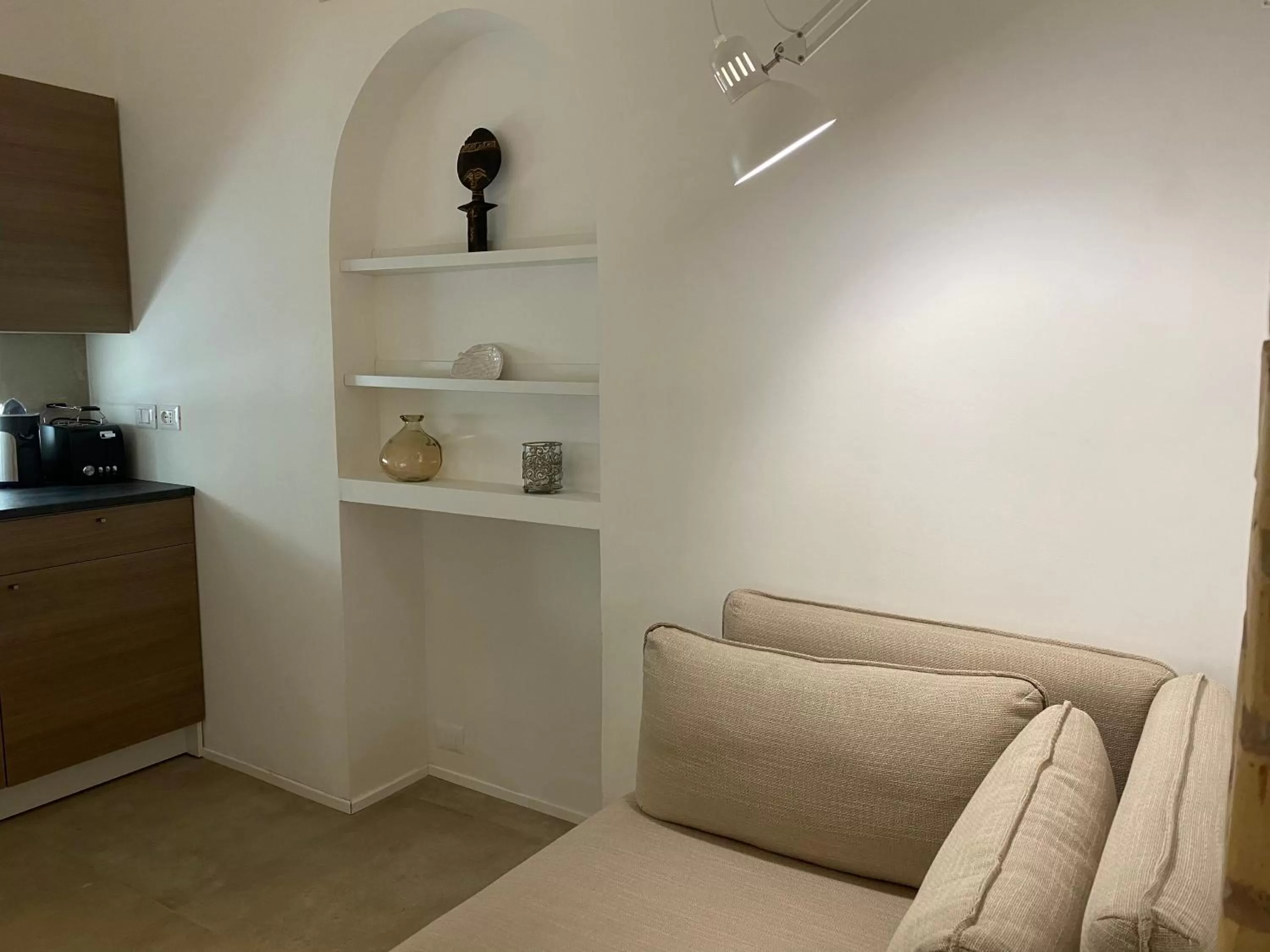 Seating area in Il Giardino d'Ulisse