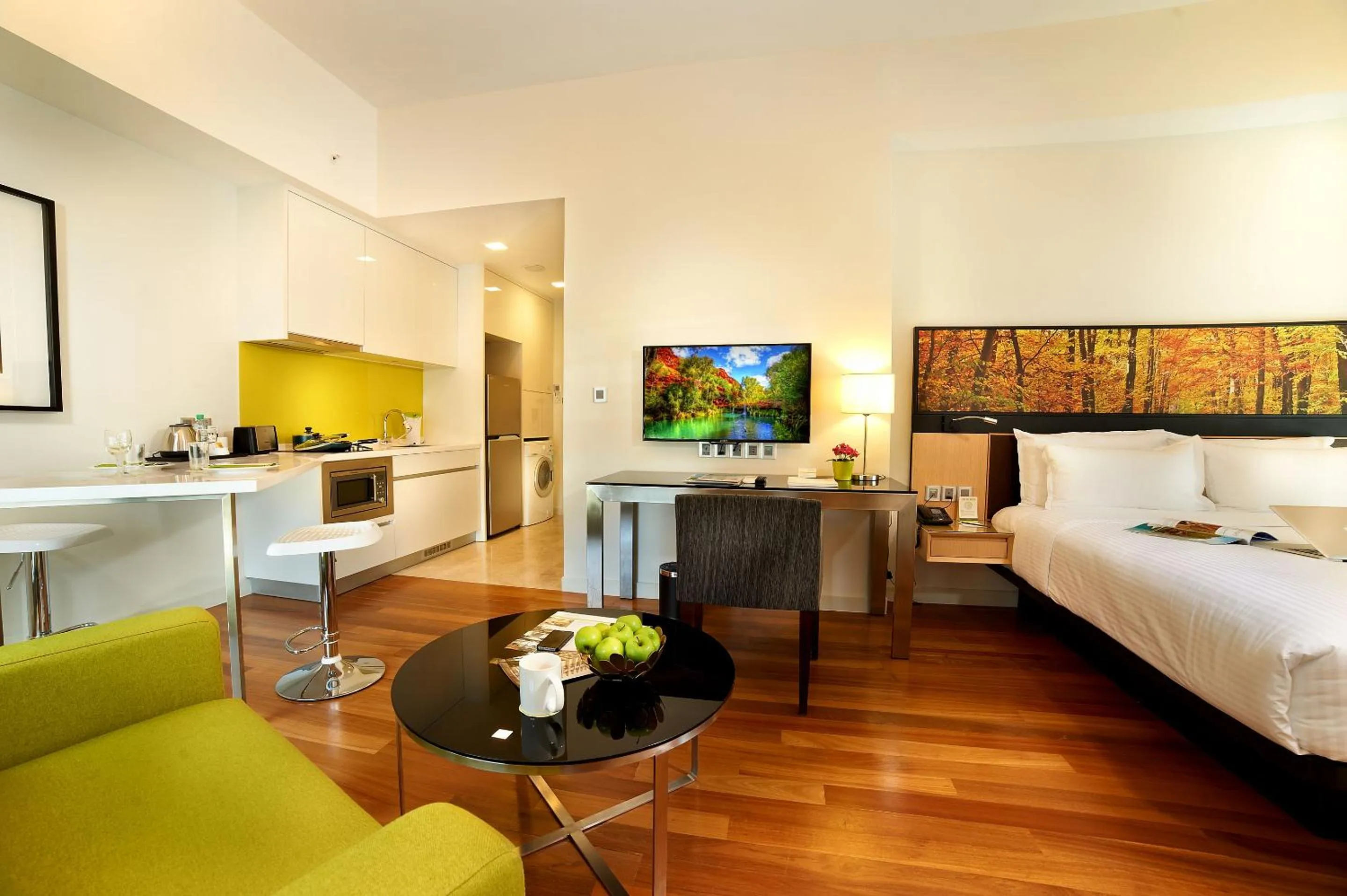 Kitchen or kitchenette, Bed in The Signature Hotel & Serviced Suites Kuala Lumpur
