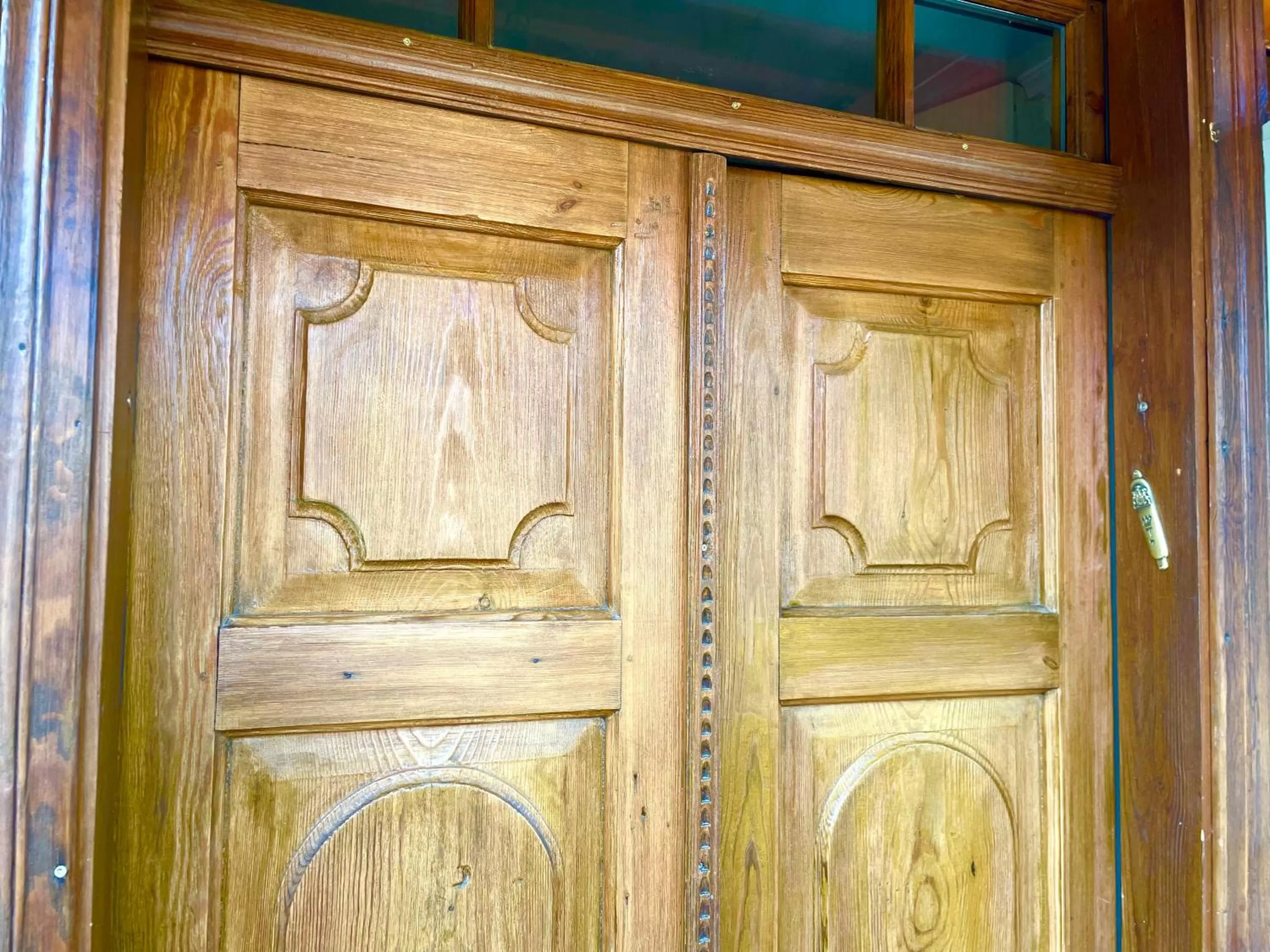 CHATA OTWARTYCH OKIENNIC Pokoje Gościnne