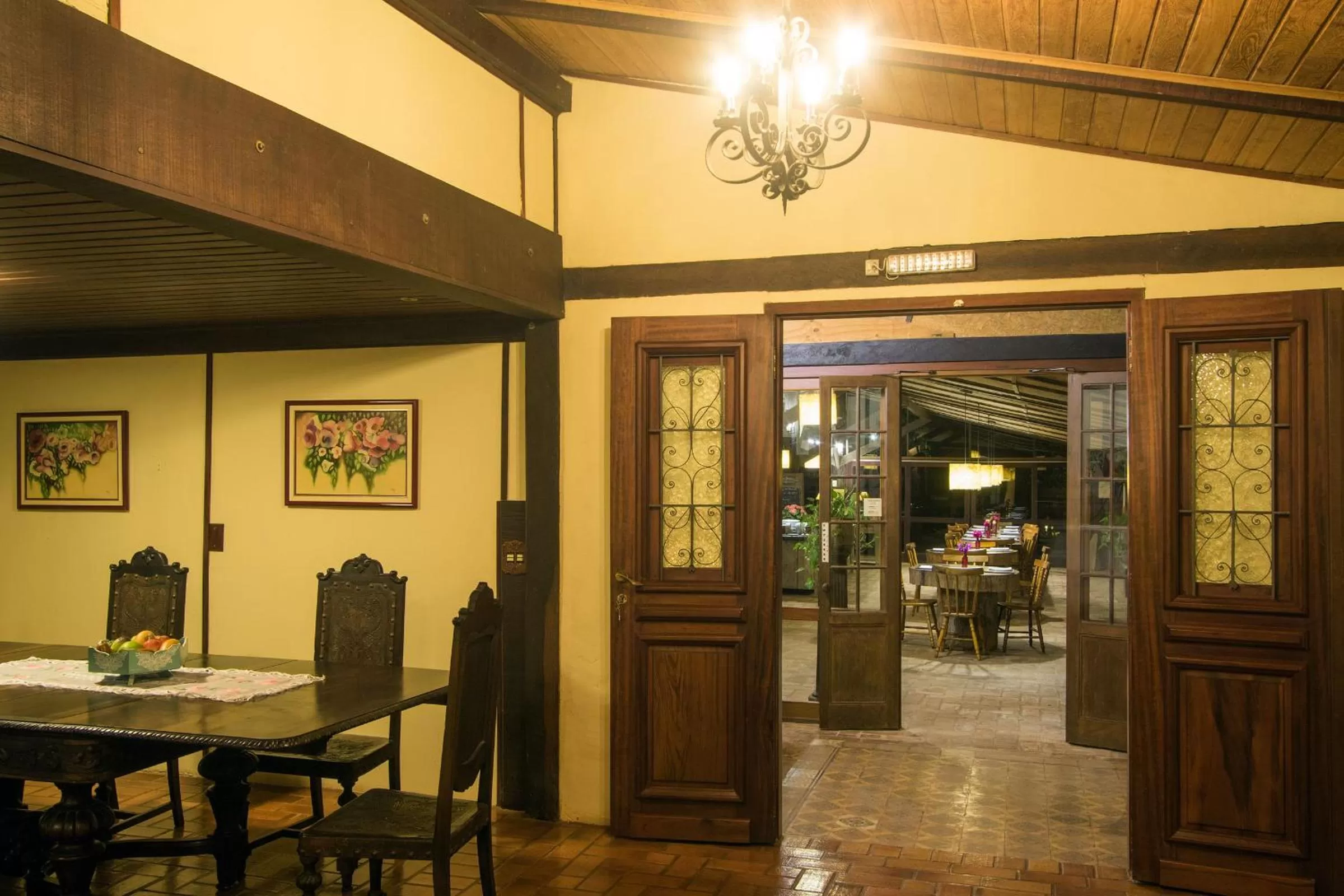 Communal lounge/ TV room in Hotel Santa Esmeralda