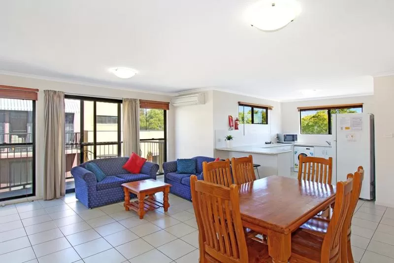 Kitchen or kitchenette in Amberoo Apartments Tamworth