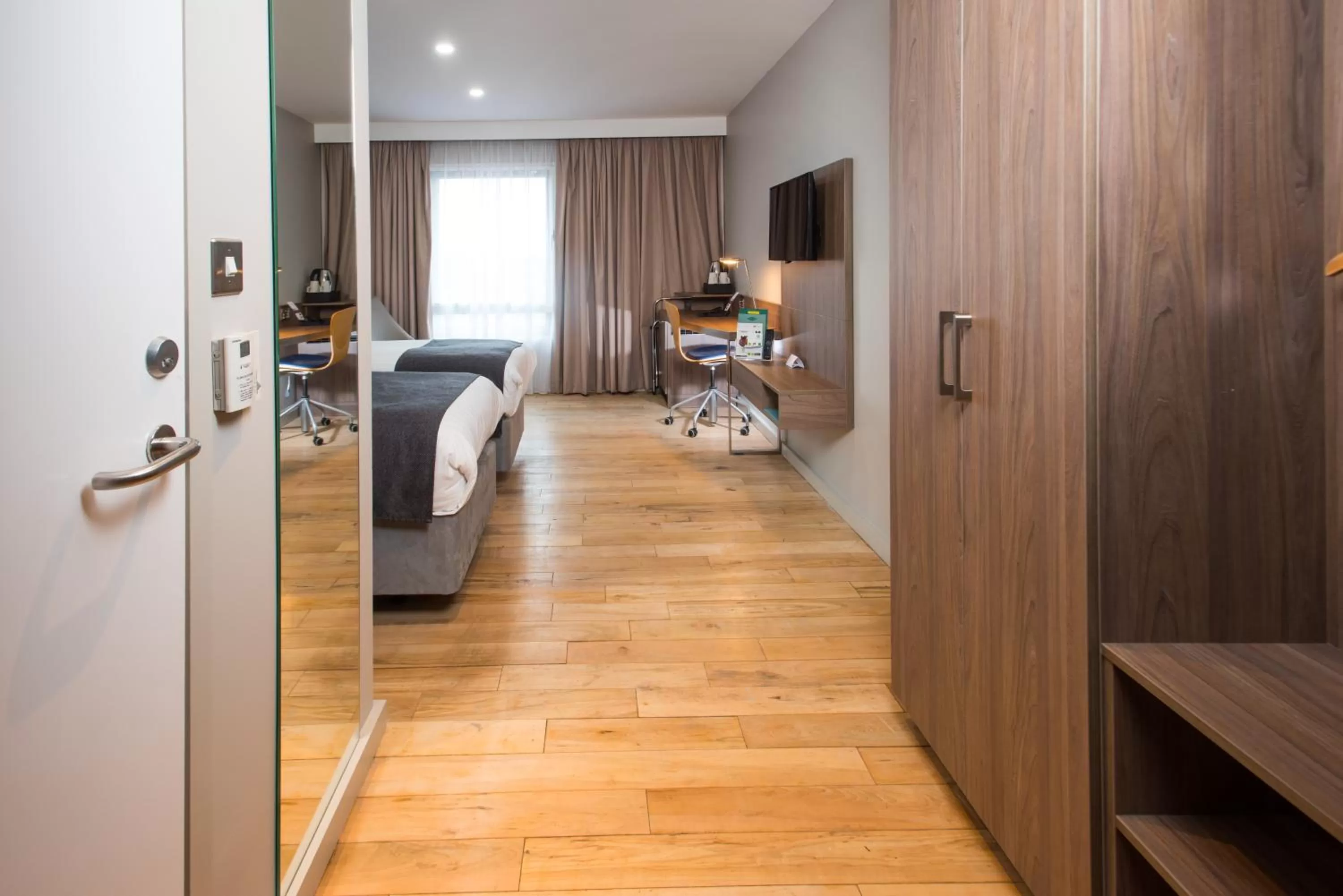 Bed in Holiday Inn London West by IHG