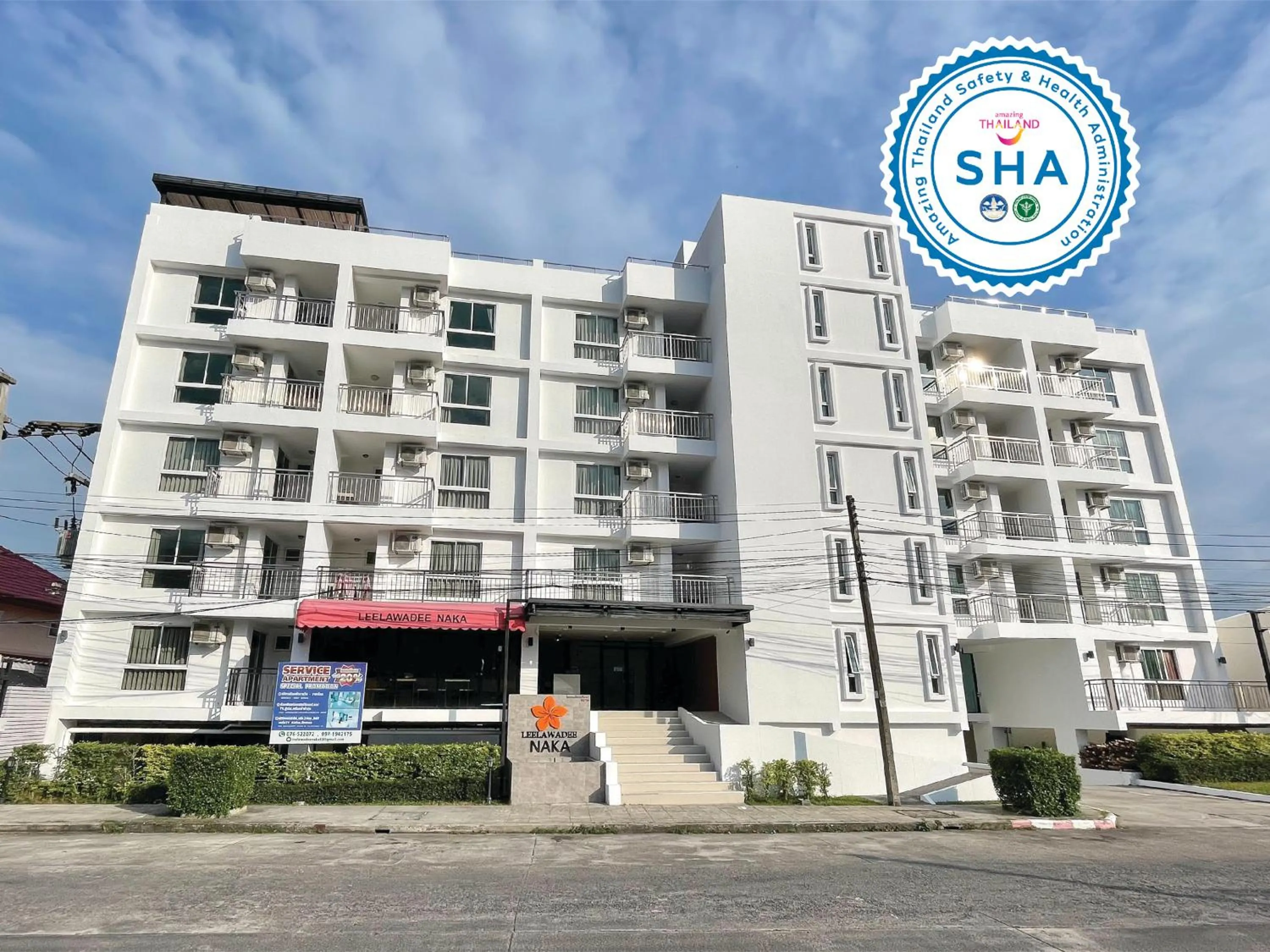 Property building in Leelawadee Naka