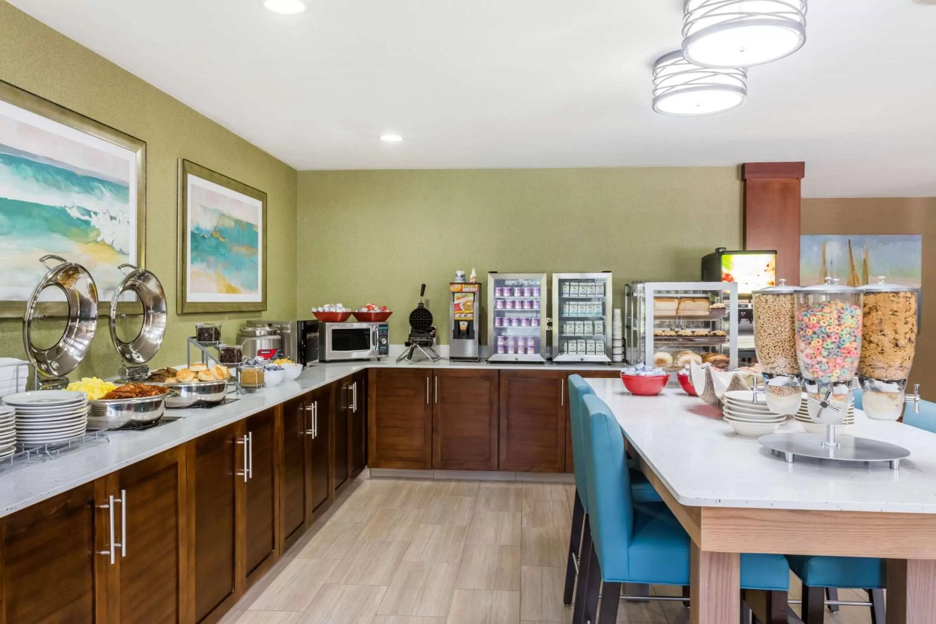 Restaurant/places to eat in Hawthorn Extended Stay by Wyndham Naples