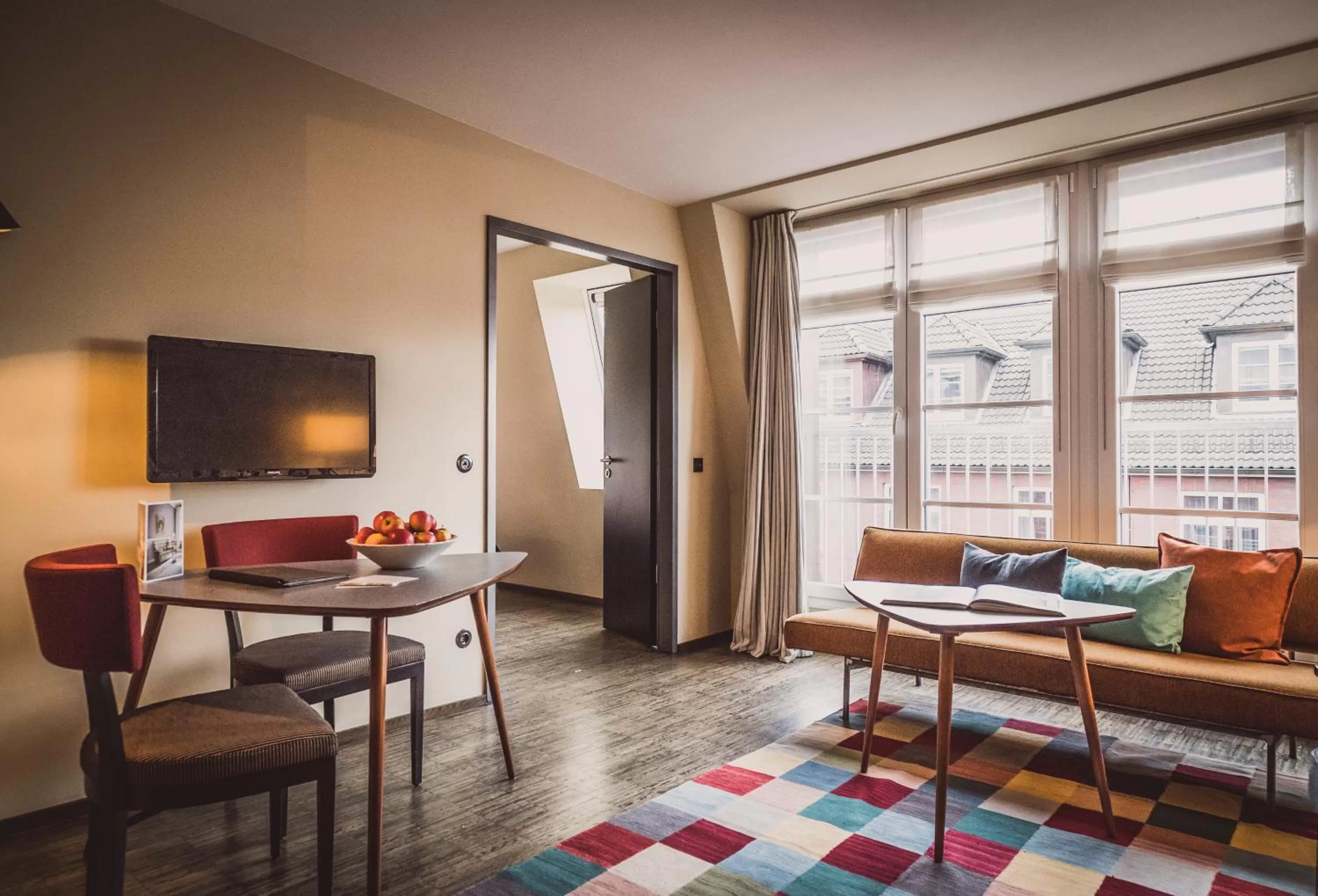 Photo of the whole room in Henri Hotel Hamburg Downtown