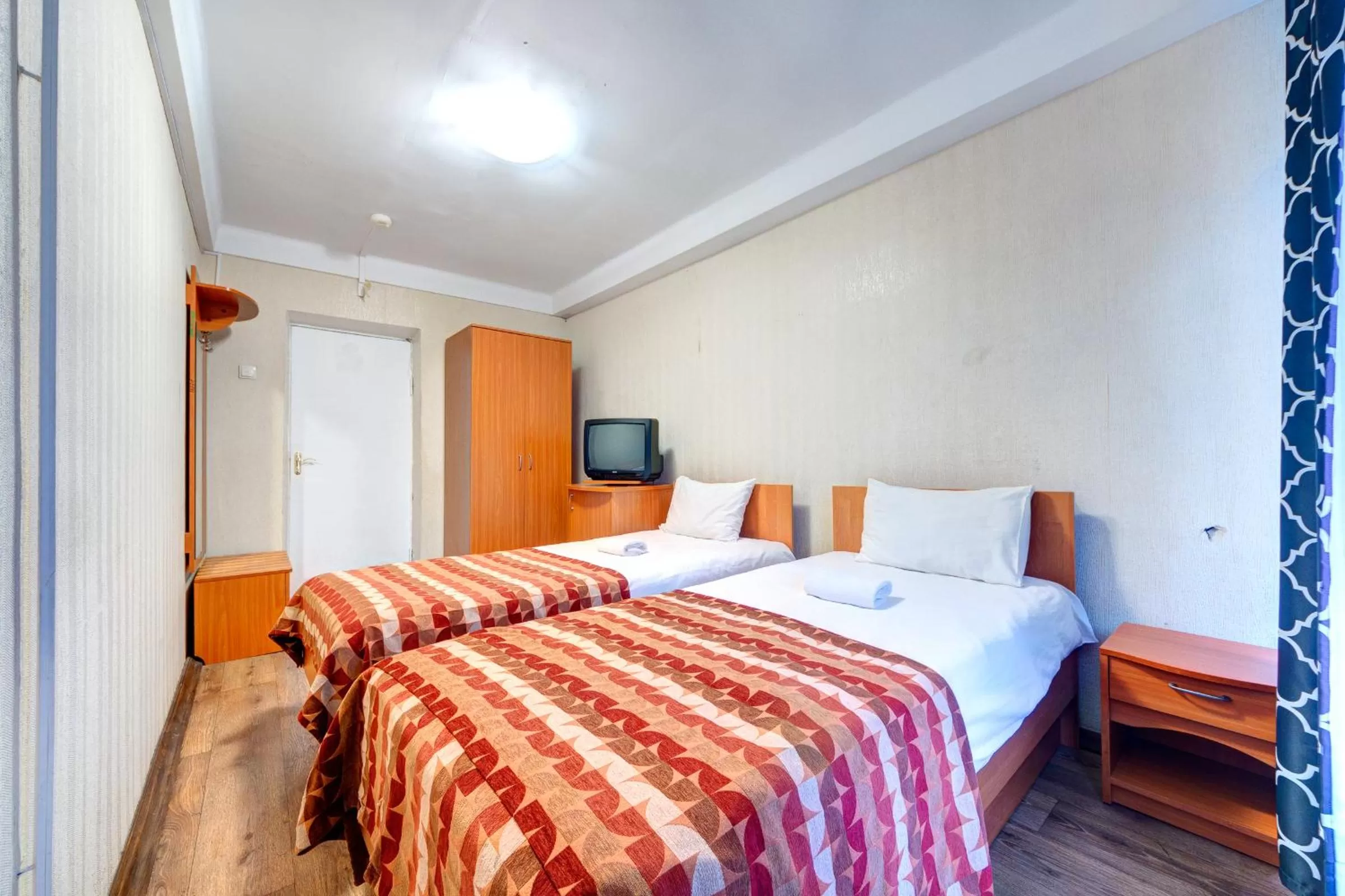 Photo of the whole room, Bed in Holosiyvsky Hotel