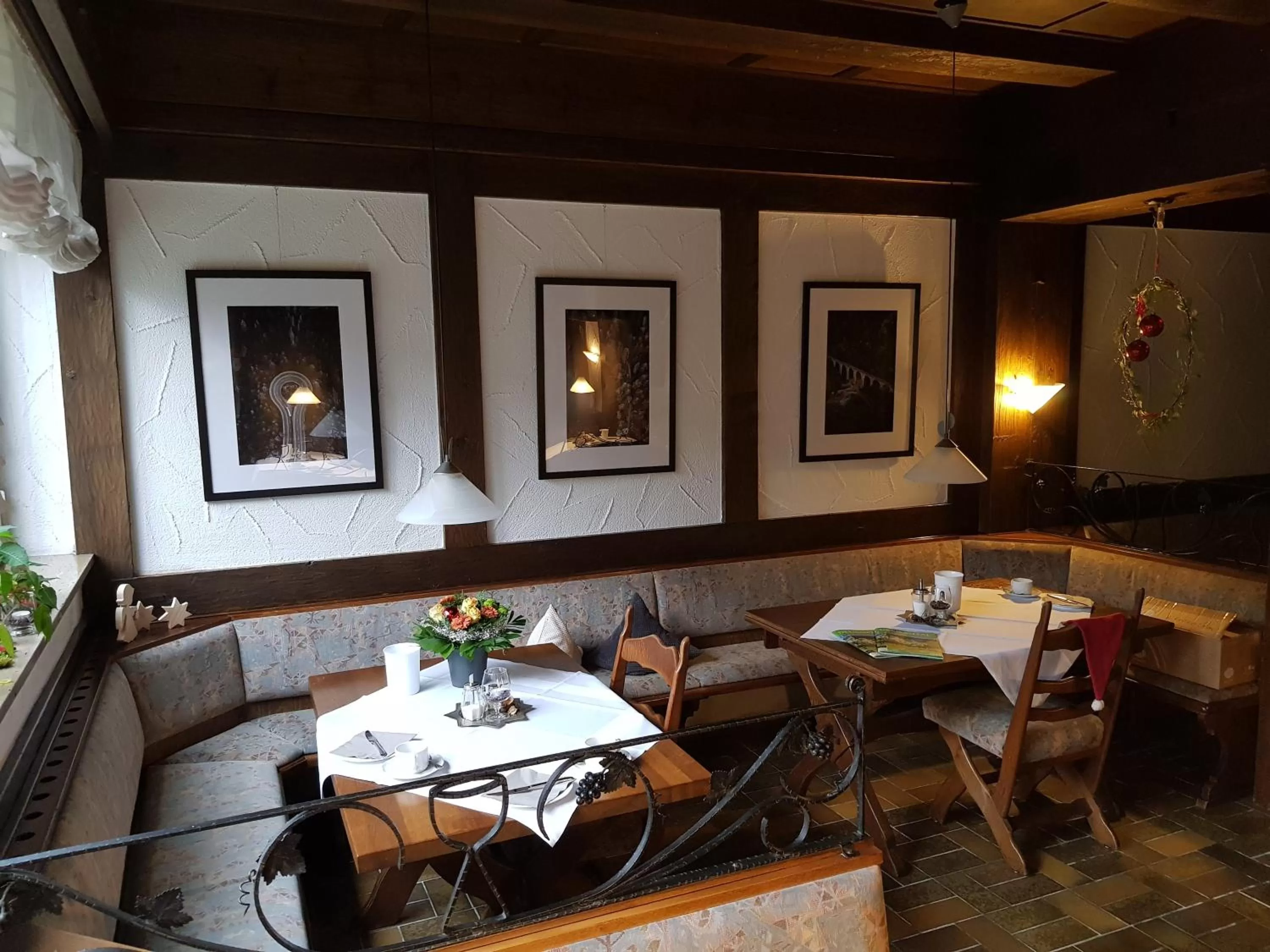Restaurant/places to eat in Apart Hotel Freiburg