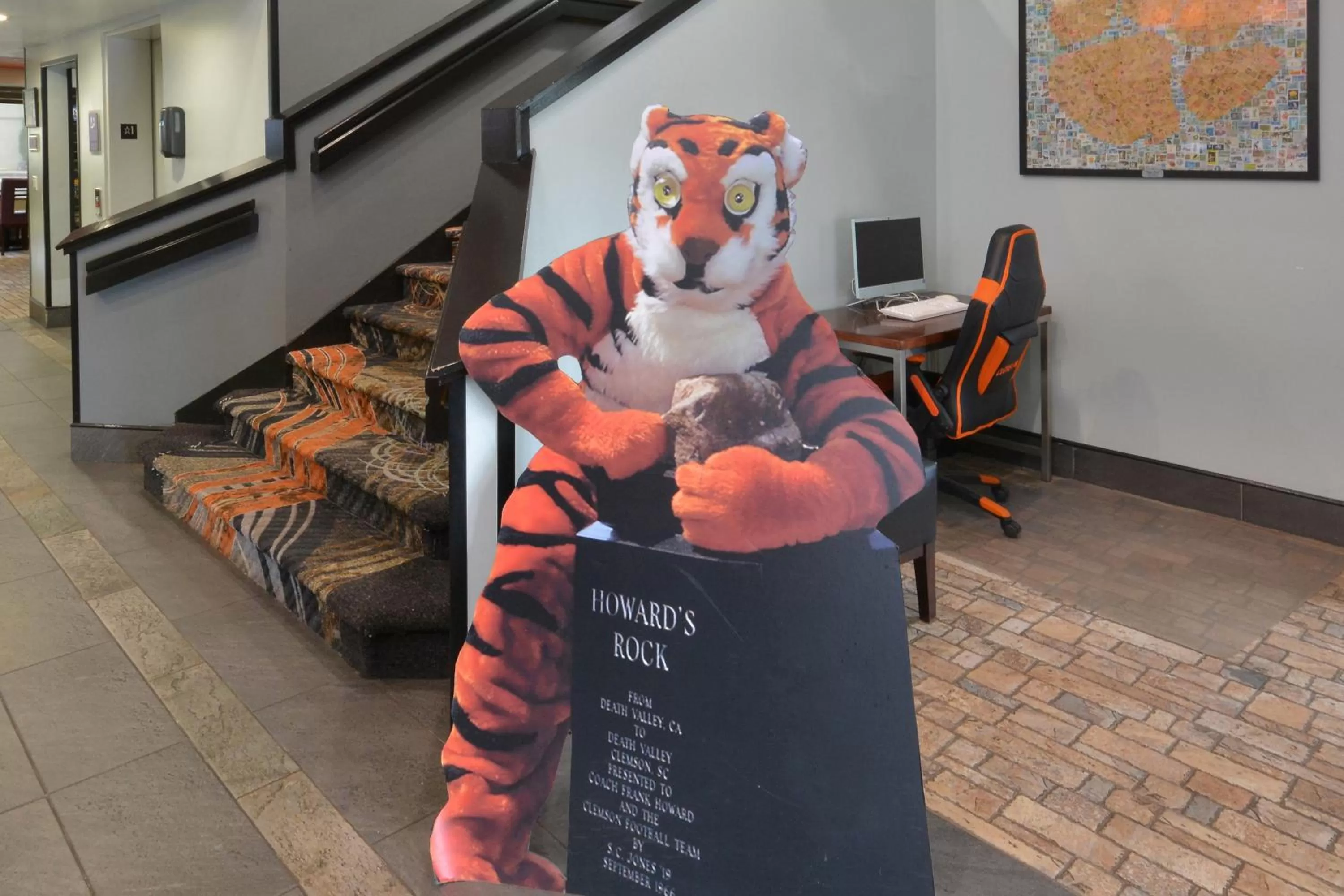 Lobby or reception in Inn at Clemson