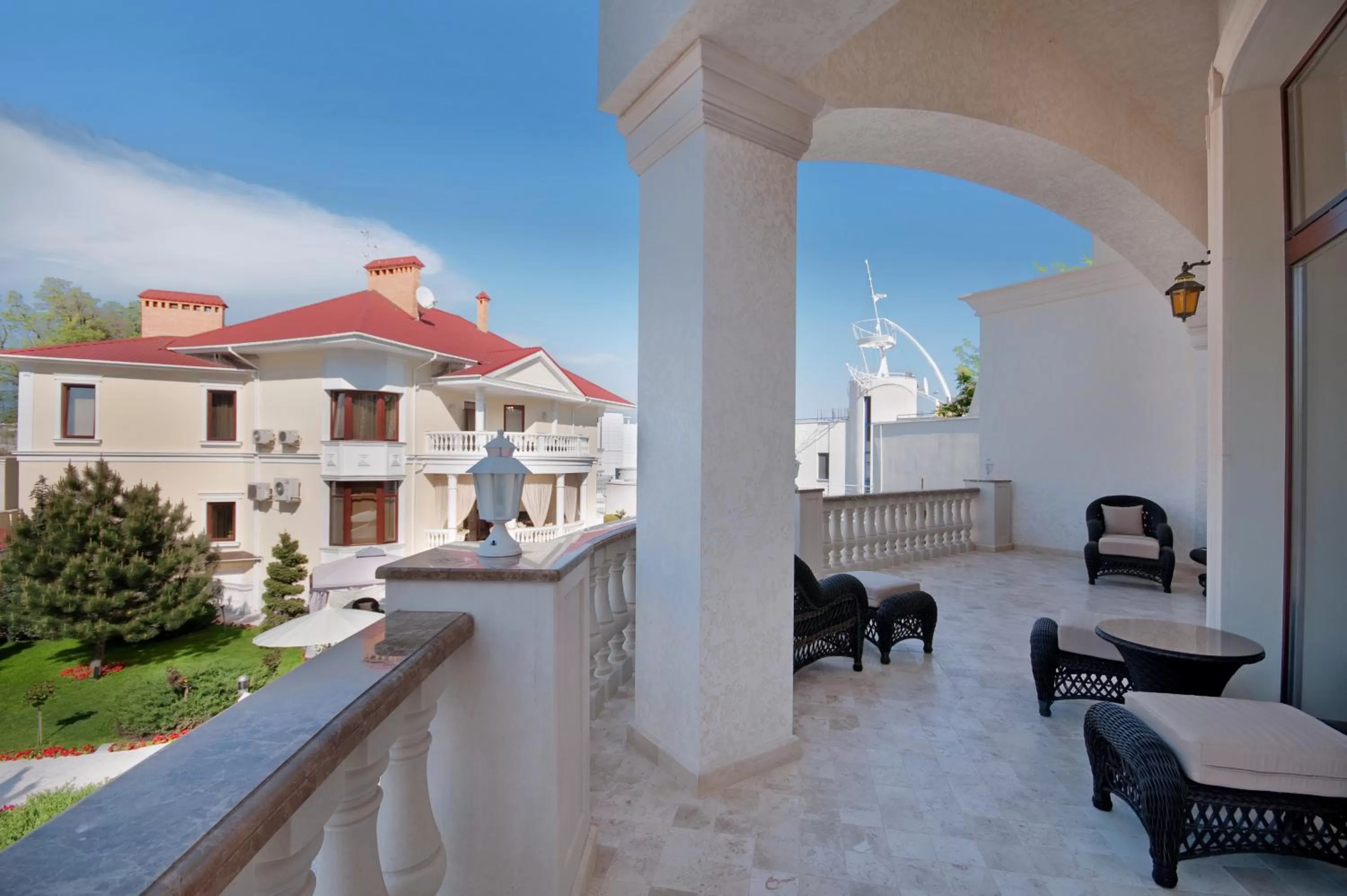 Balcony/Terrace in Villa Le Premier - Maestro