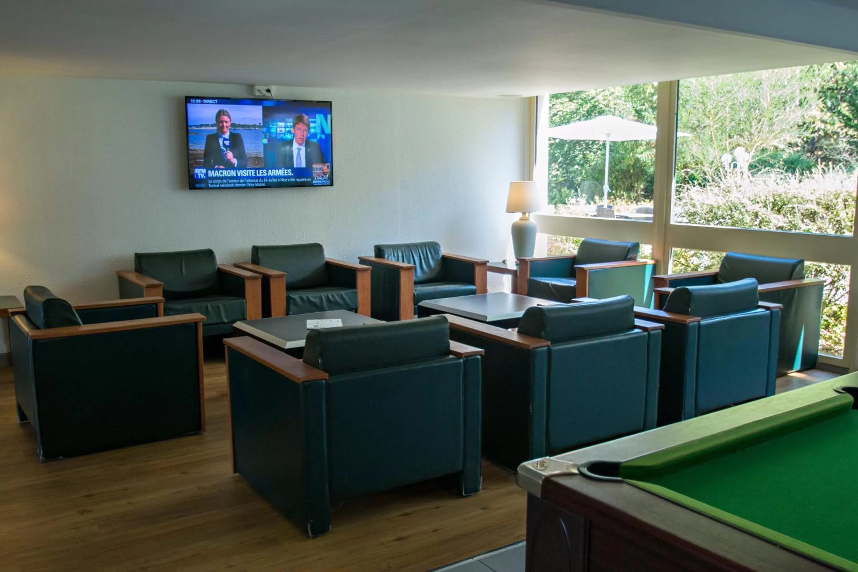 Billiard in Kyriad Nemours