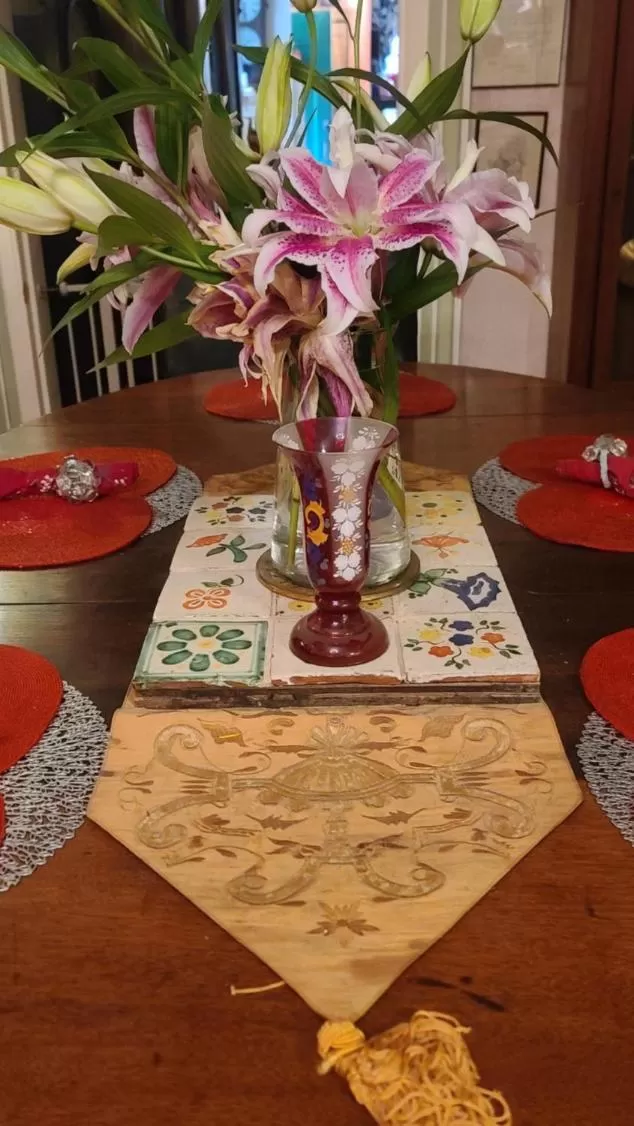 House of 1833 Bed and Breakfast