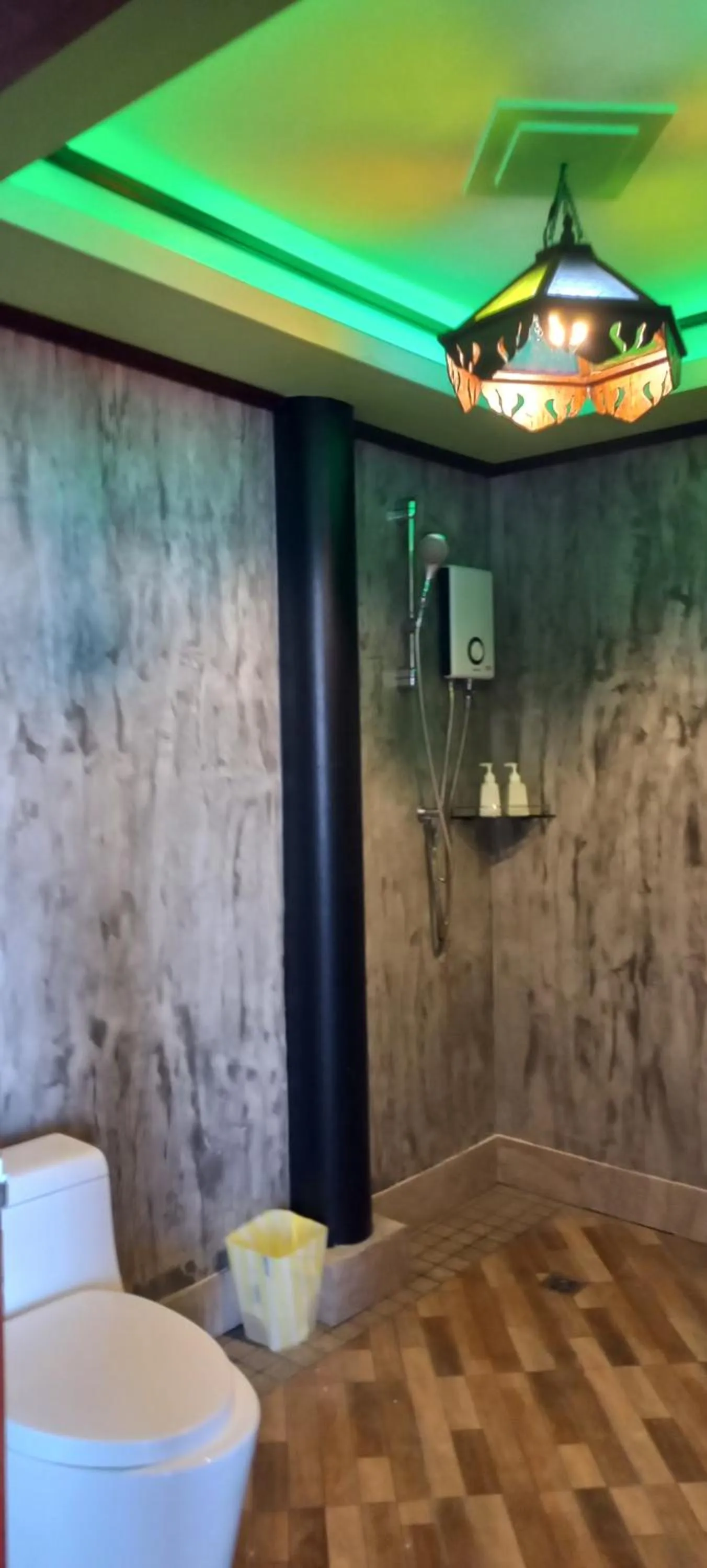 Shower in Mangrove House Lanta Old Town