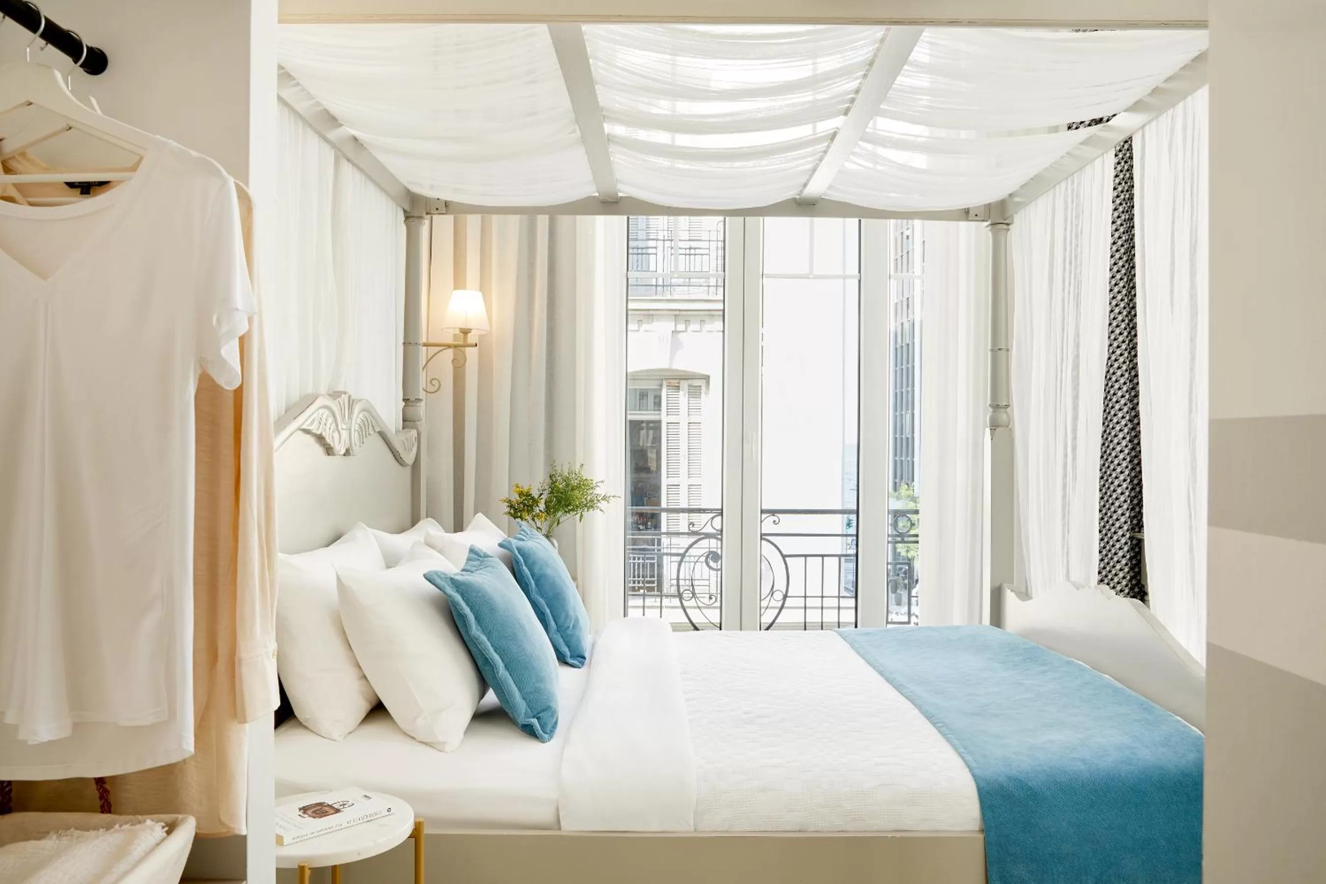 Bedroom, Bed in Hotel Luxembourg