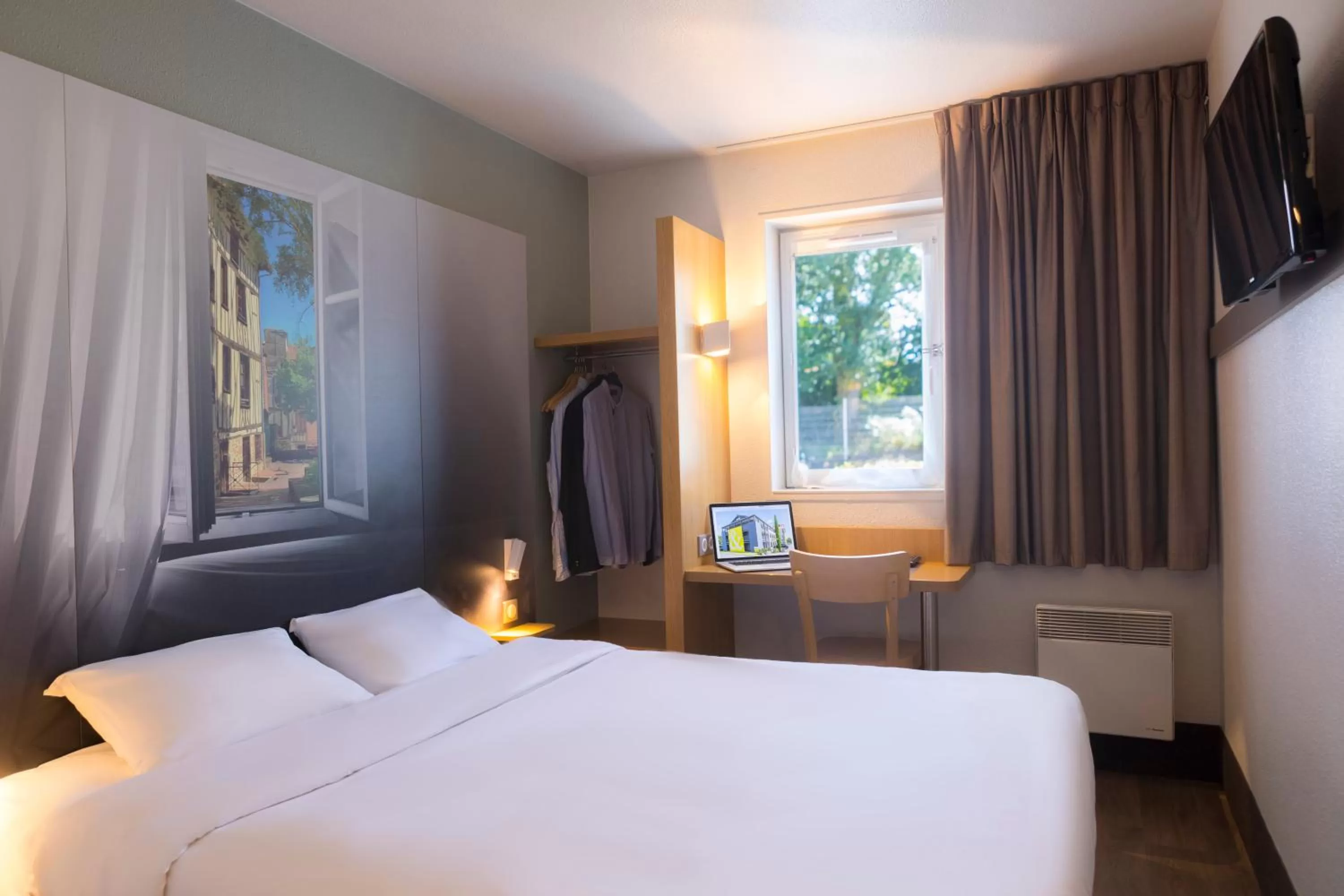 Double Room in B&B HOTEL Limoges 1