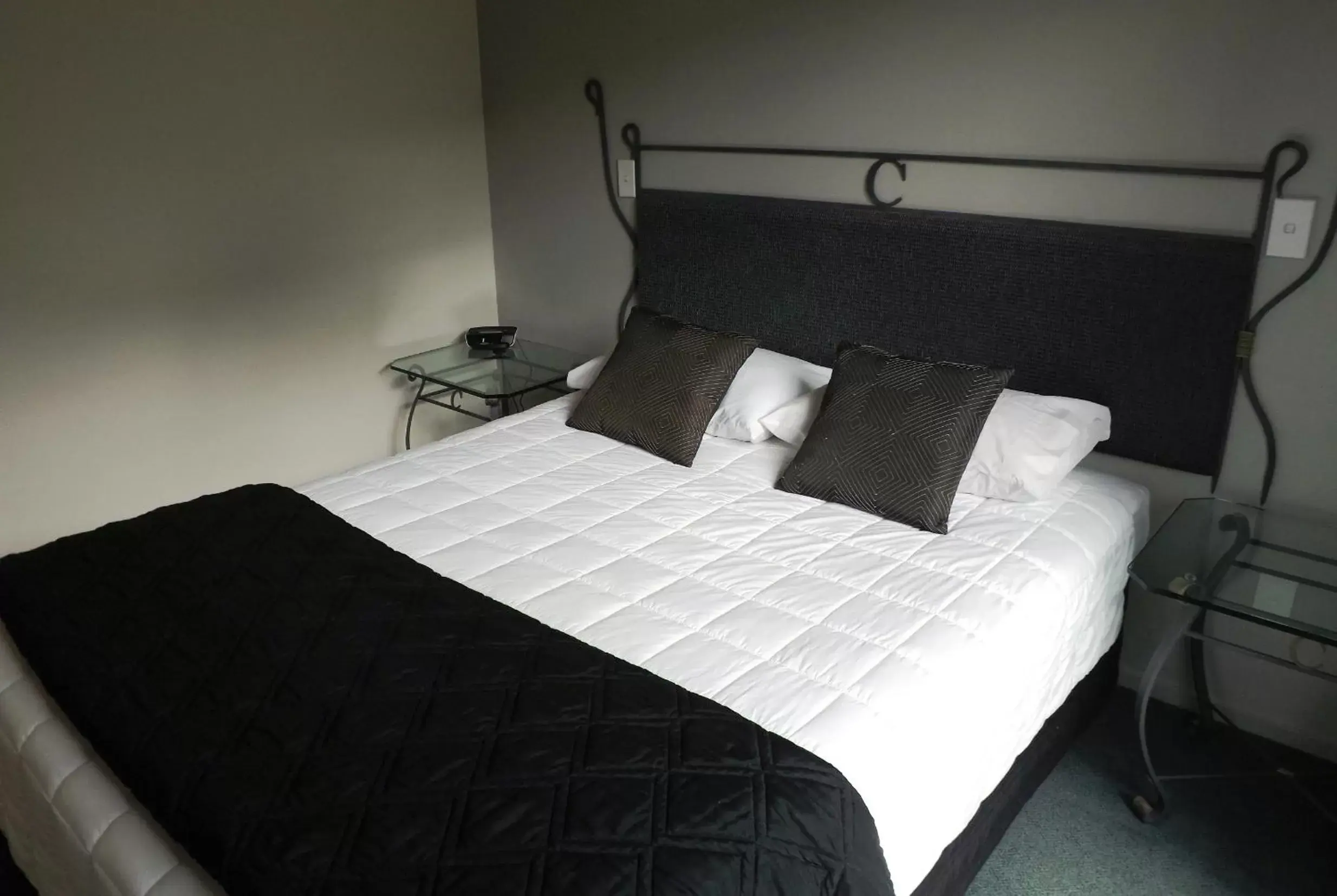 Studio - Disability Access in Chancellor Motor Lodge and Conference Centre Studio - Disability Access in Chancellor Motor Lodge and Conference Centre