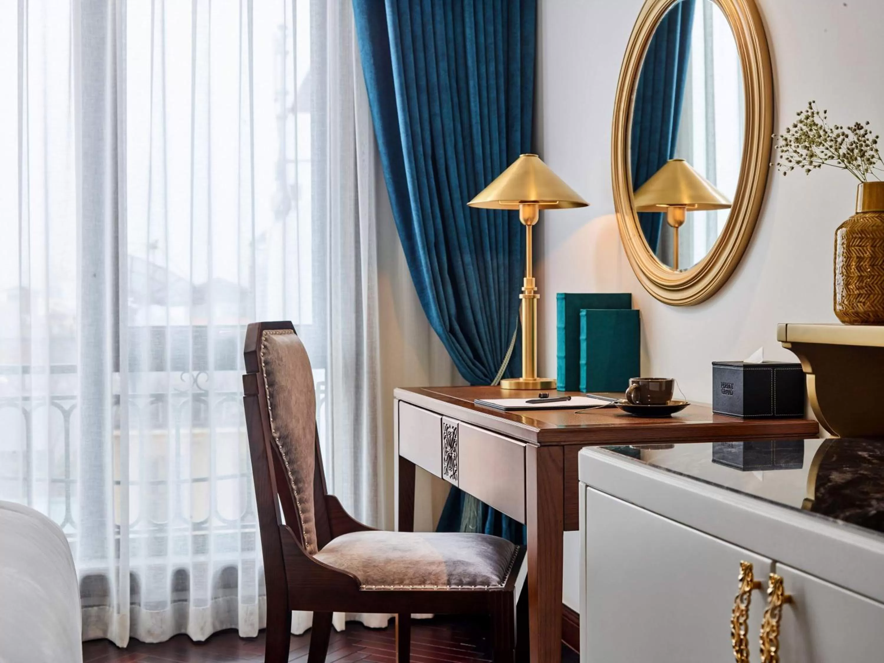 Seating area in Peridot Grand Luxury Boutique Hotel