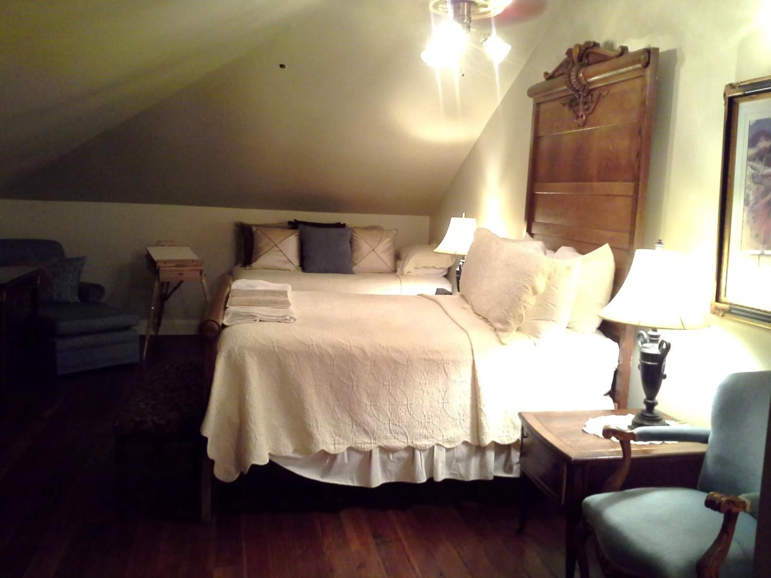 Photo of the whole room, Bed in Edgar Degas House Historic Home and Museum