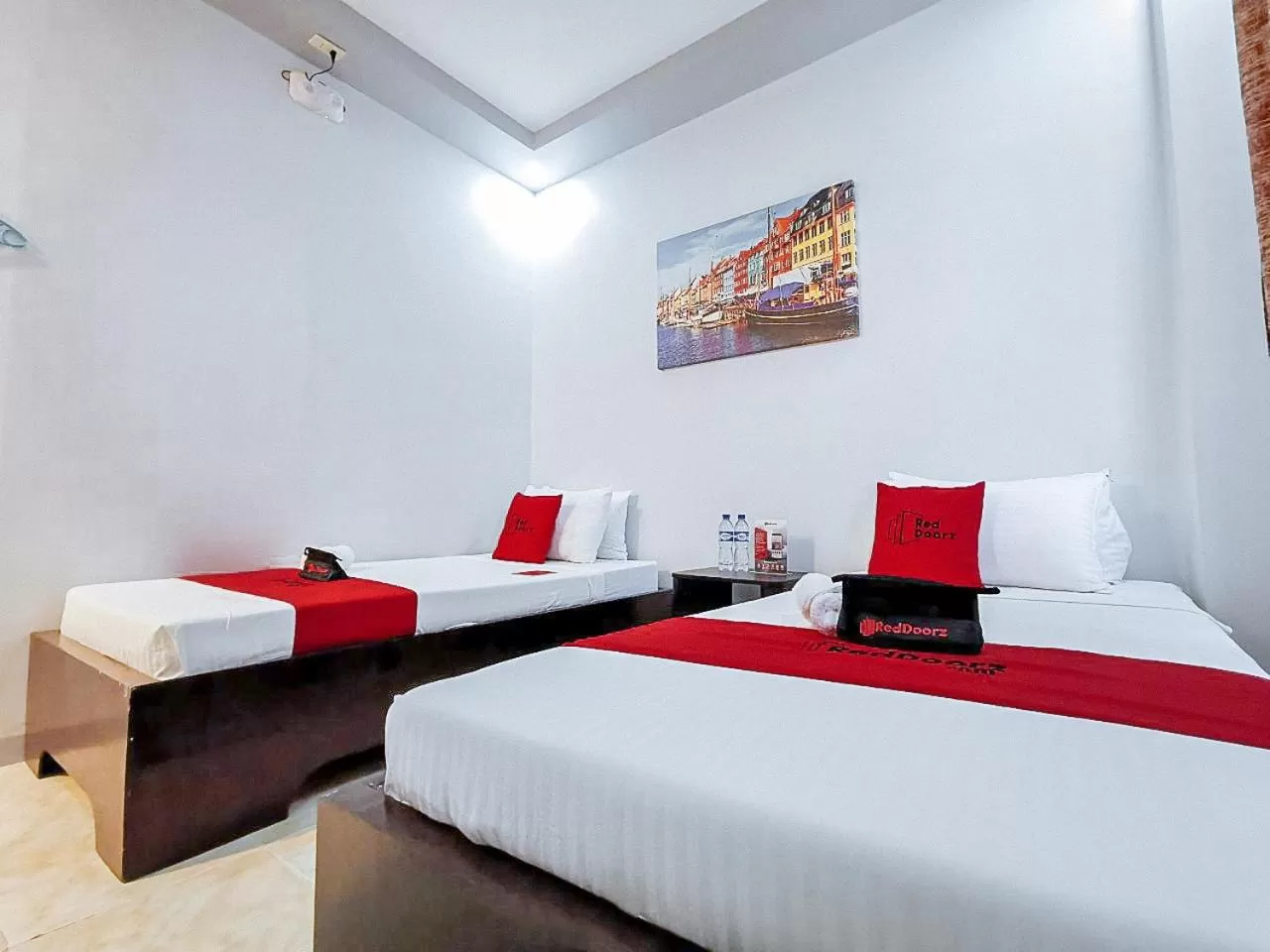 Bedroom, Bed in RedDoorz near Notre Dame of Dadiangas University