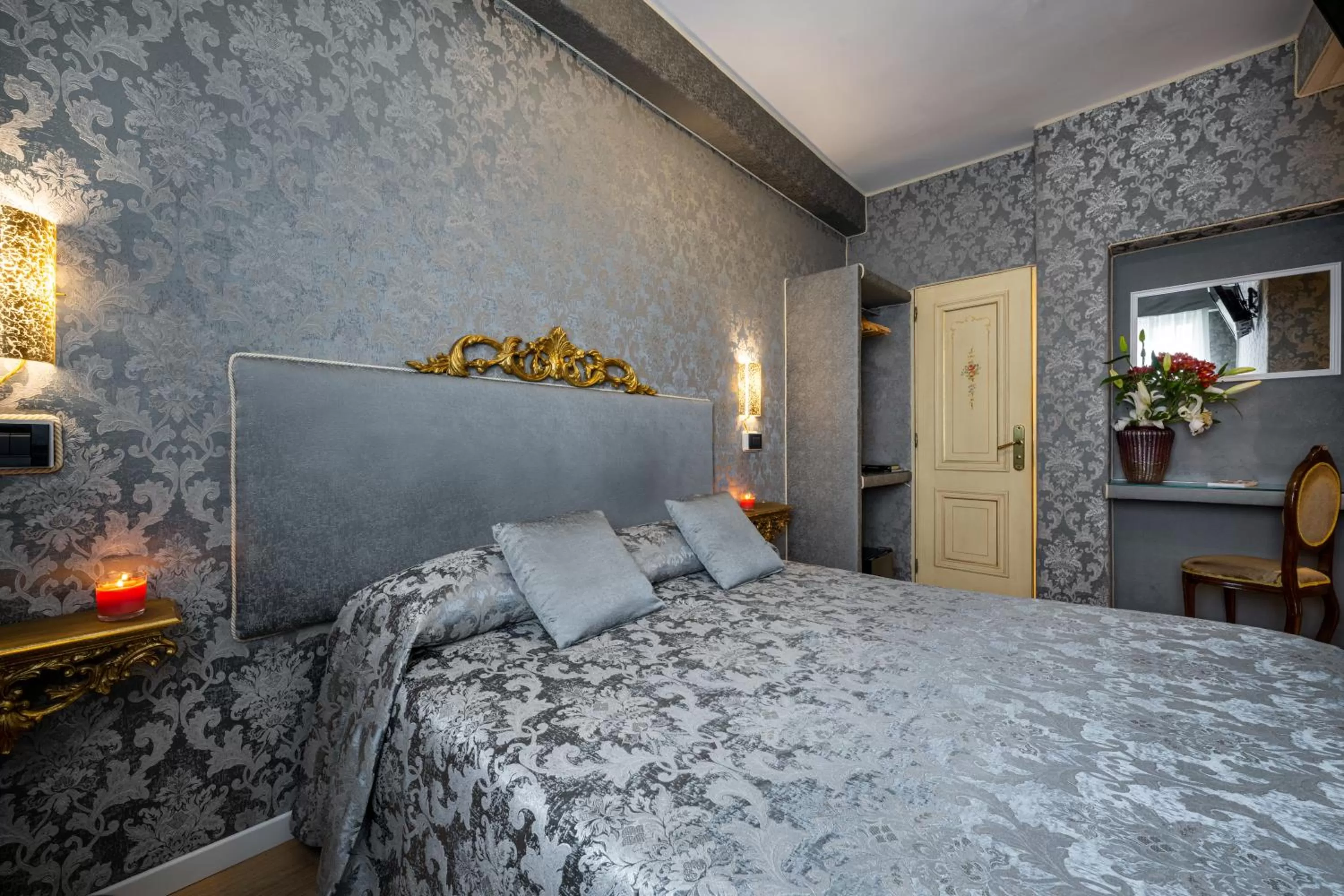 Bedroom, Bed in Hotel Apostoli Garden