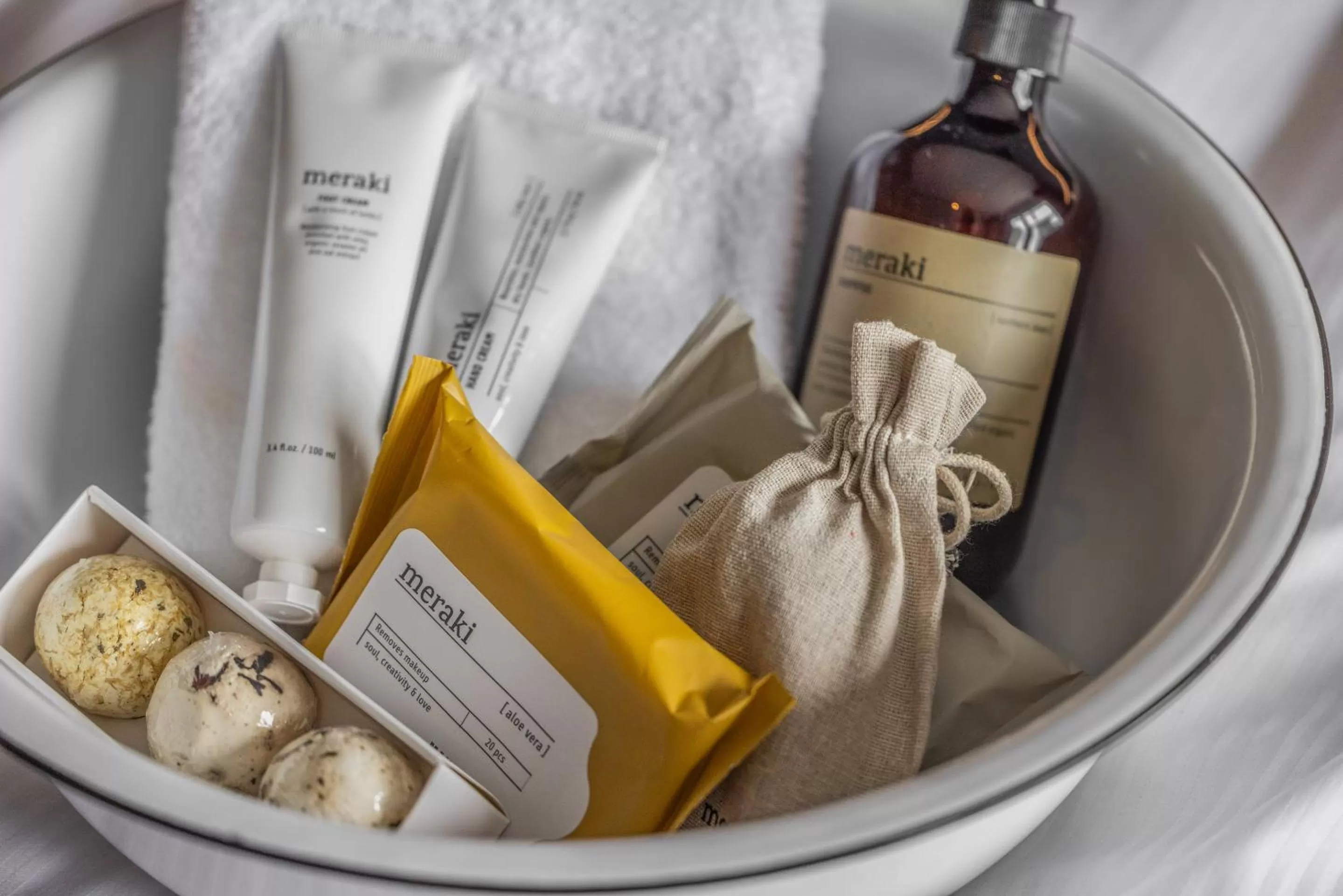 Shopping Area in Aalborg Airport Hotel