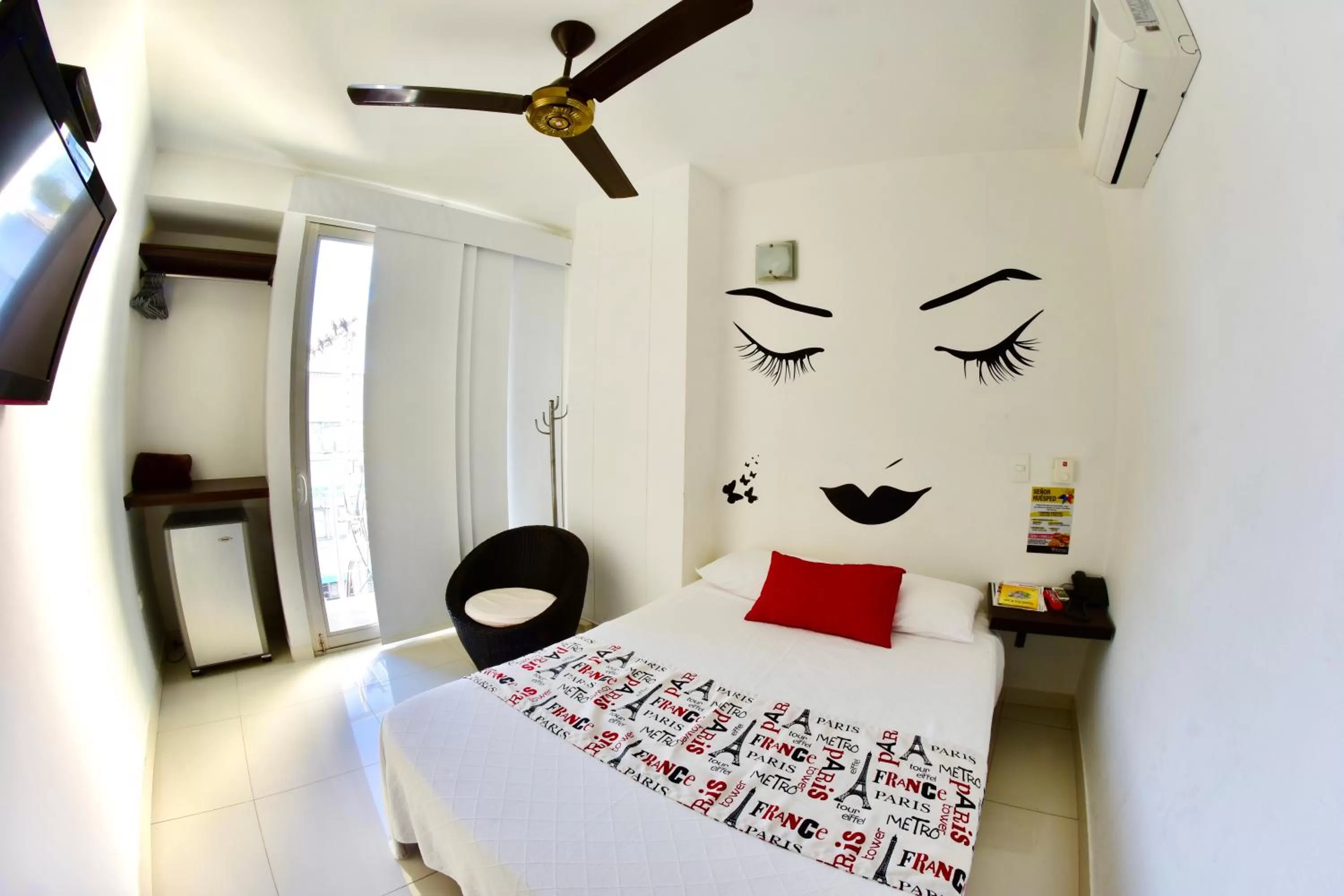 Photo of the whole room, Bed in Hotel Florida Sincelejo