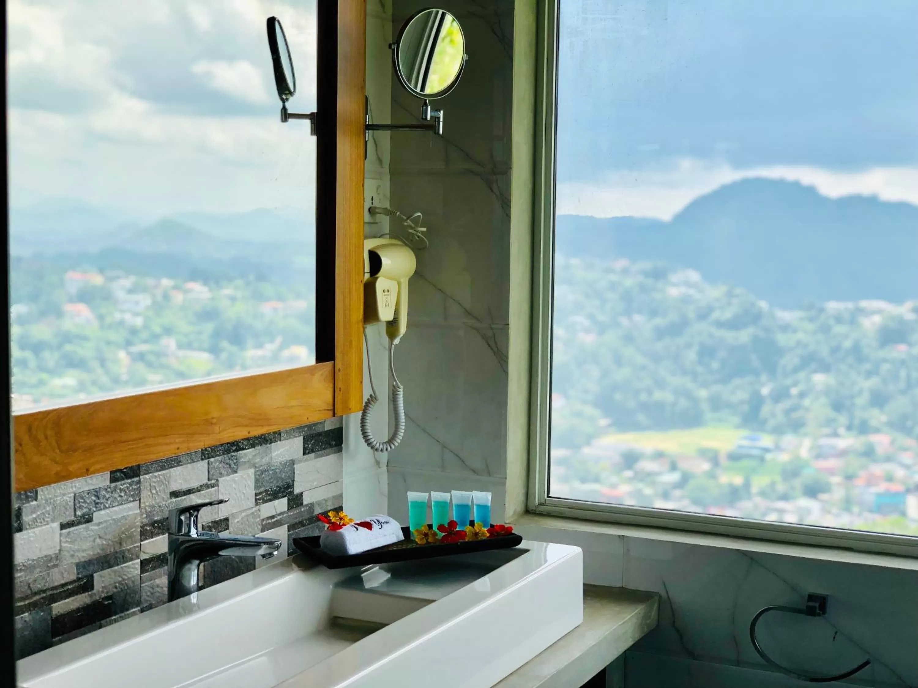 Bathroom in The Heaven's Villa Kandy