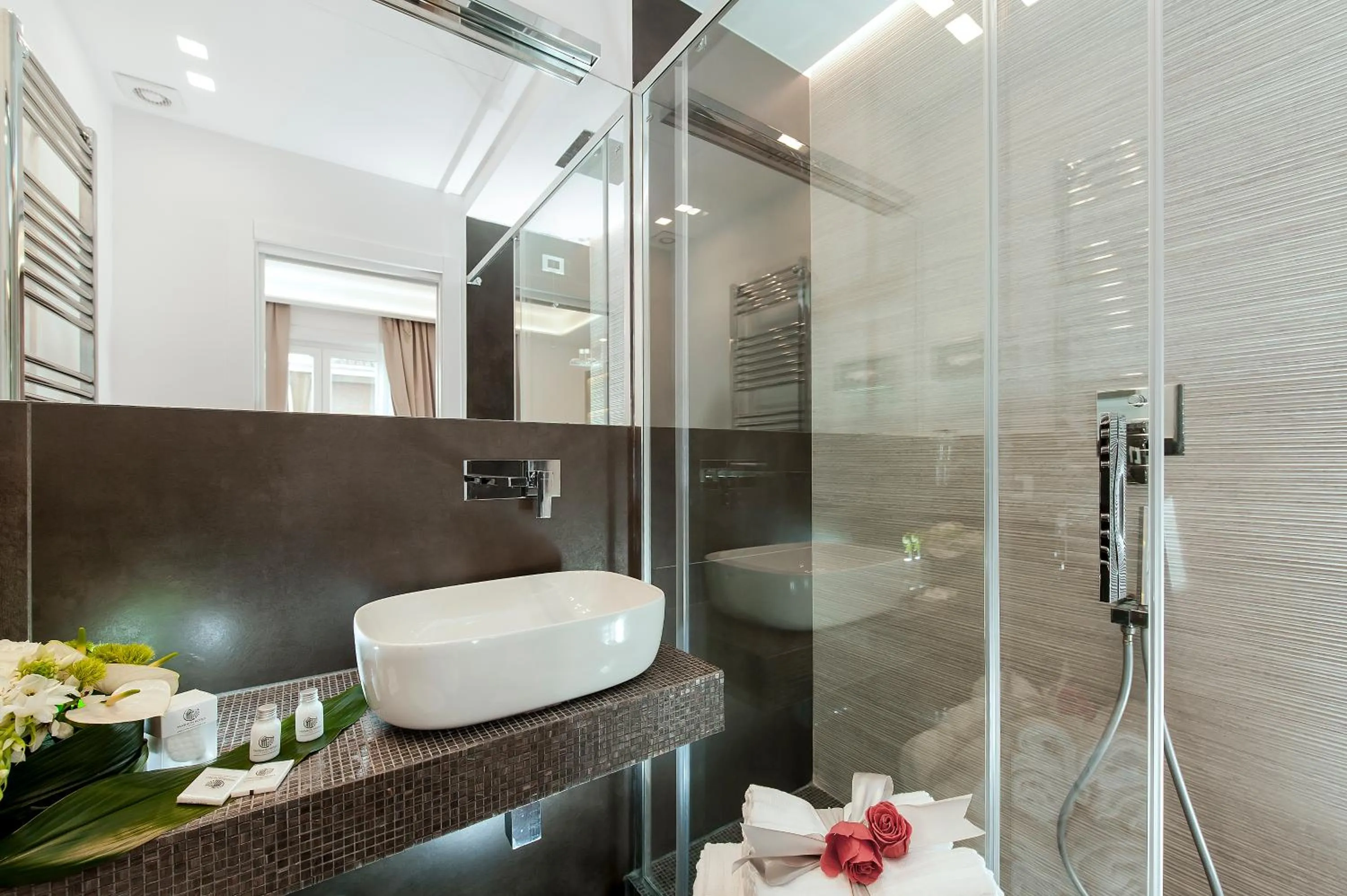 Bathroom in Vatican Style