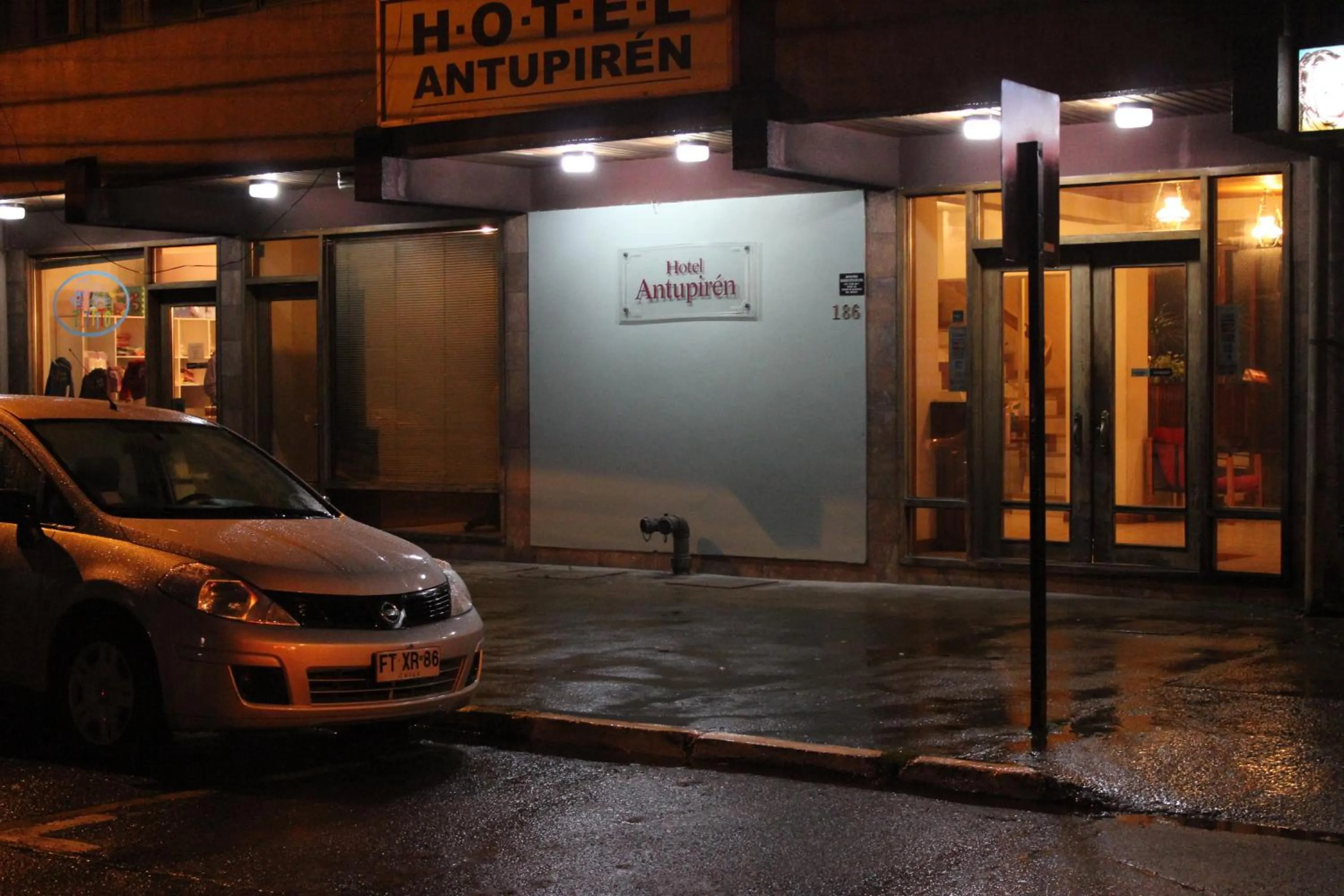 Property logo or sign in Hotel Antupiren