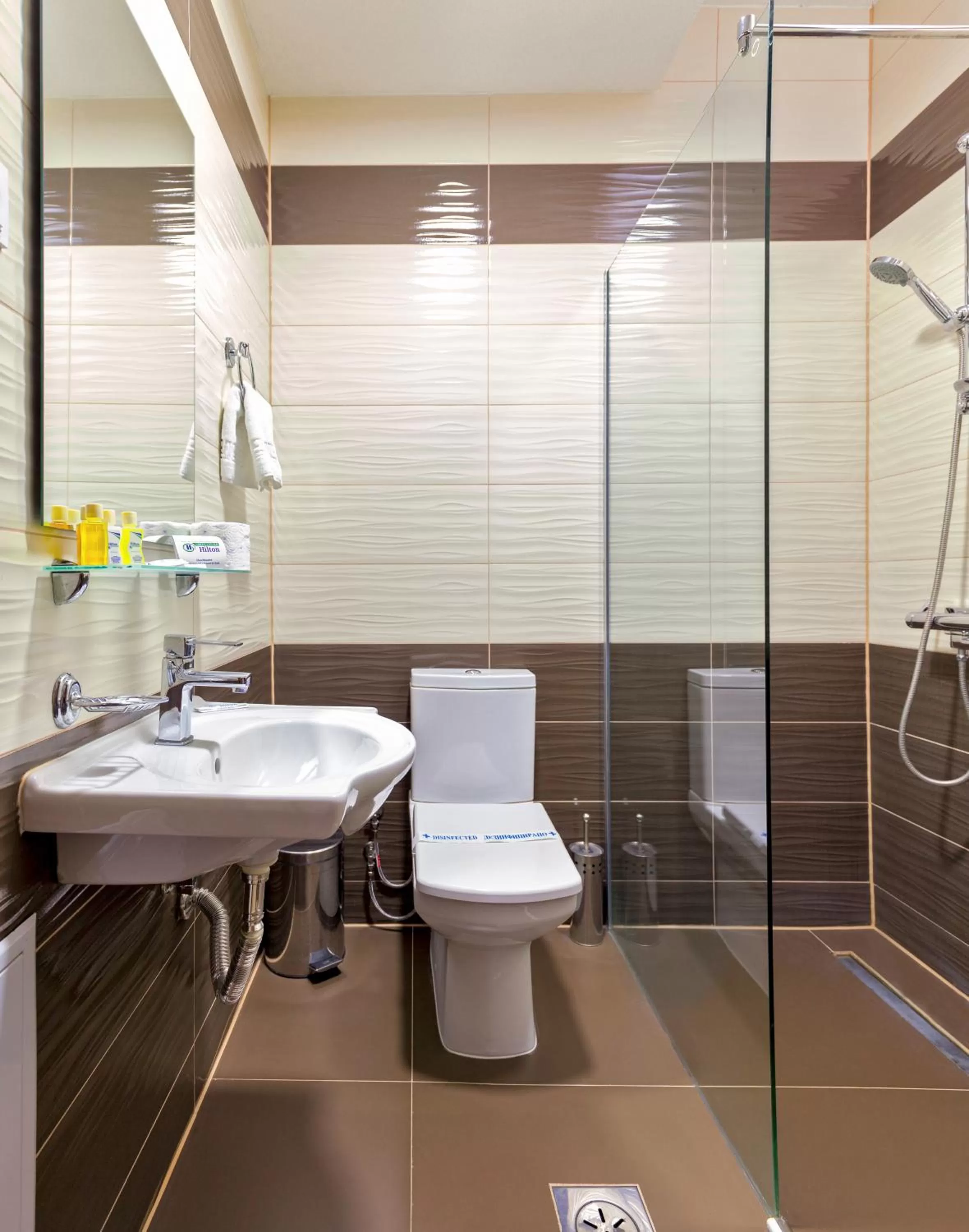 Bathroom in Hotel Green Center Gili