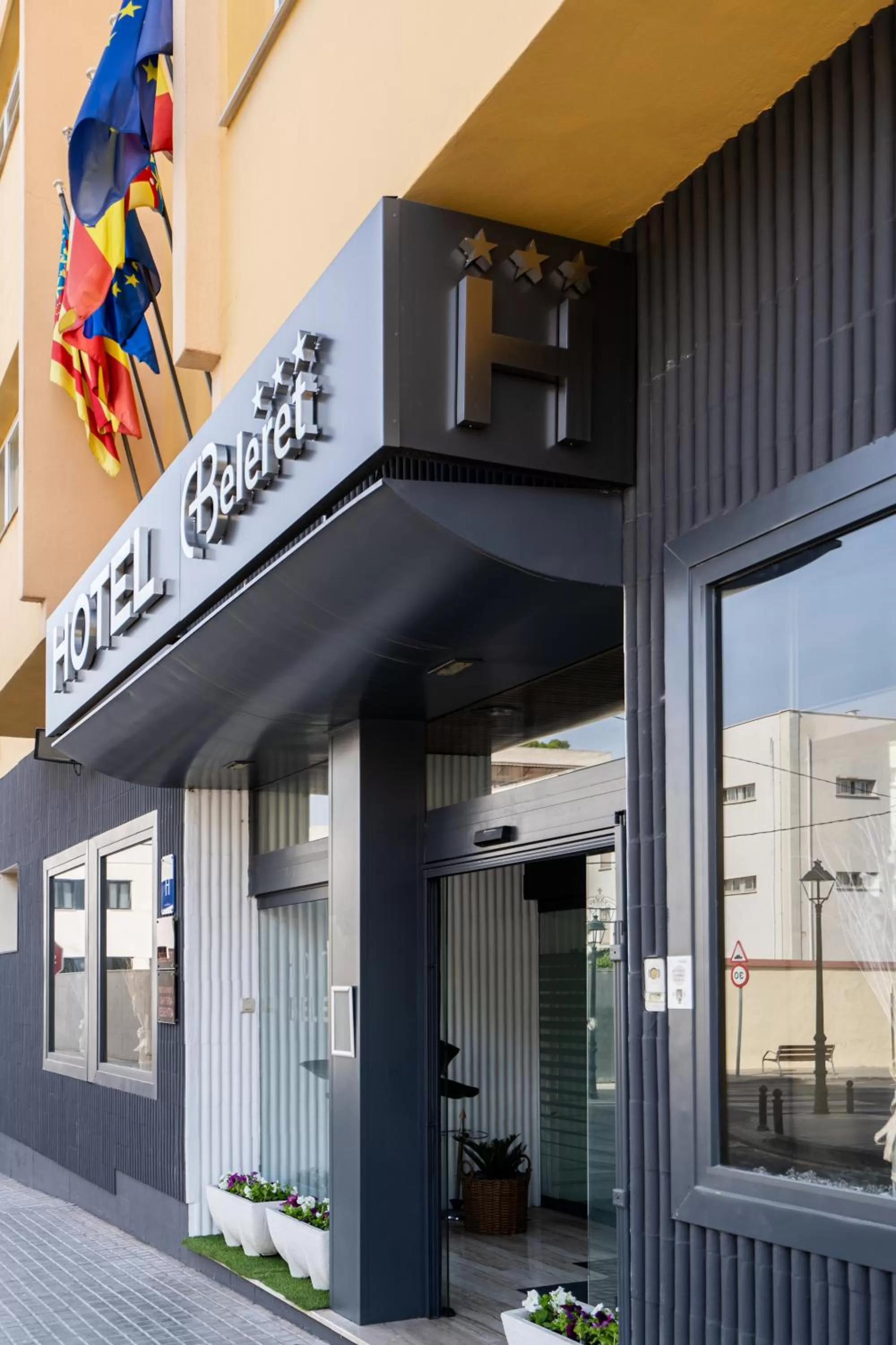 Property building in Hotel Beleret