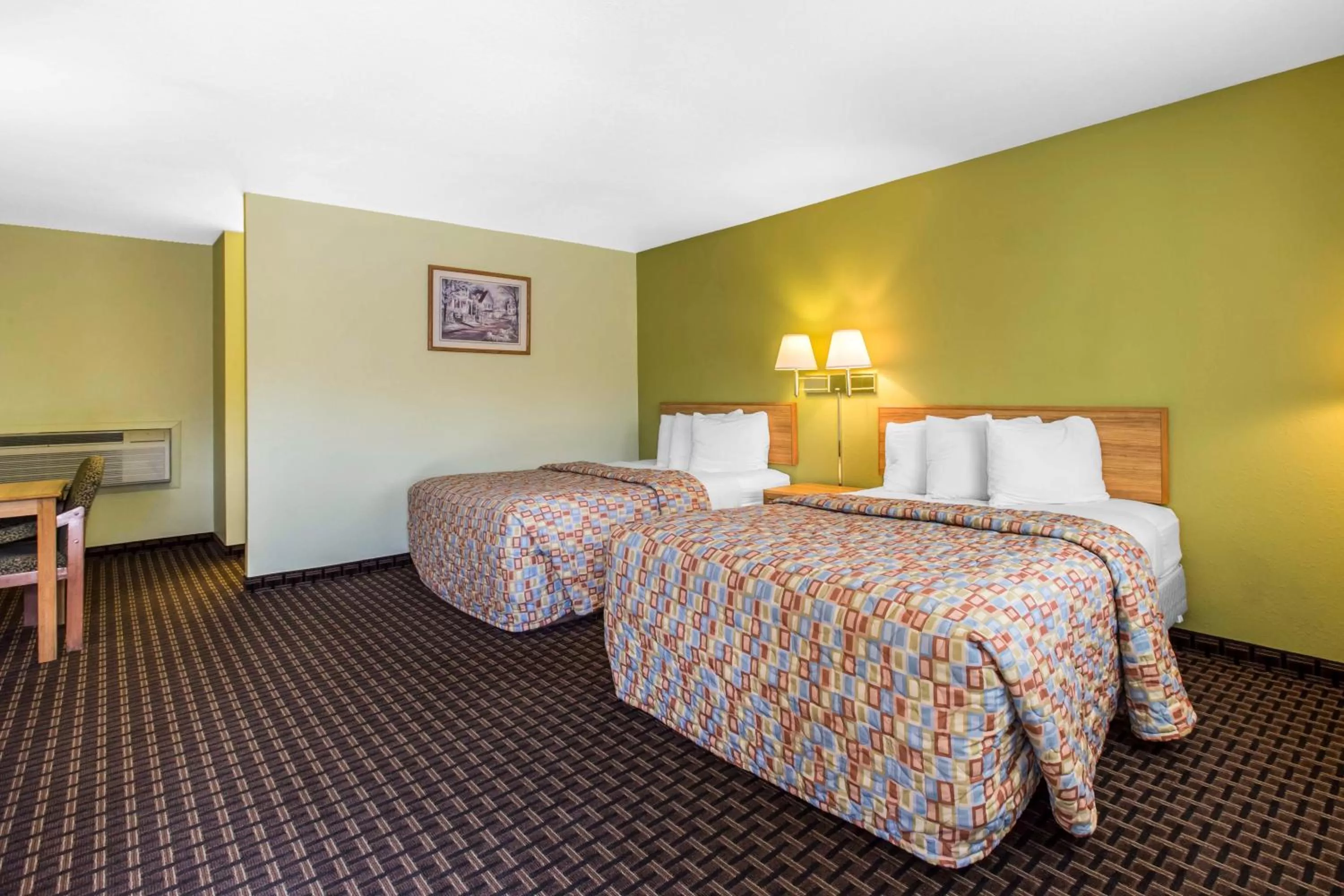 Bed in Rodeway Inn Gunnison - Crested Butte