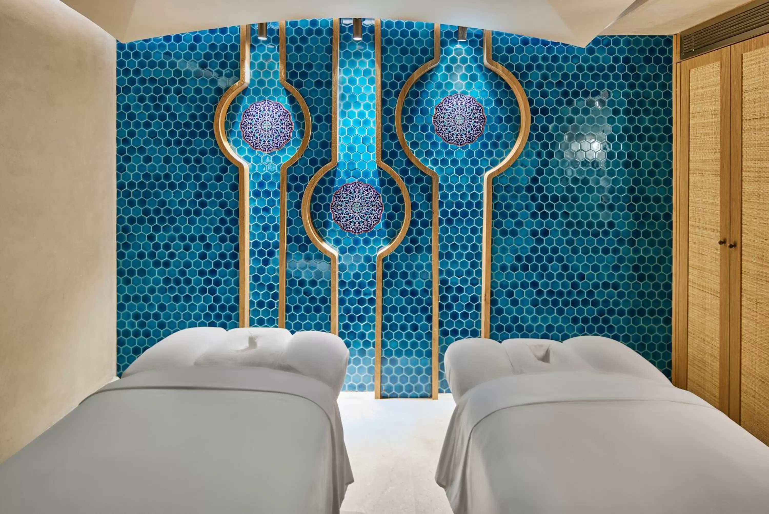 Spa and wellness centre/facilities, Bed in Six Senses Kocatas Mansions